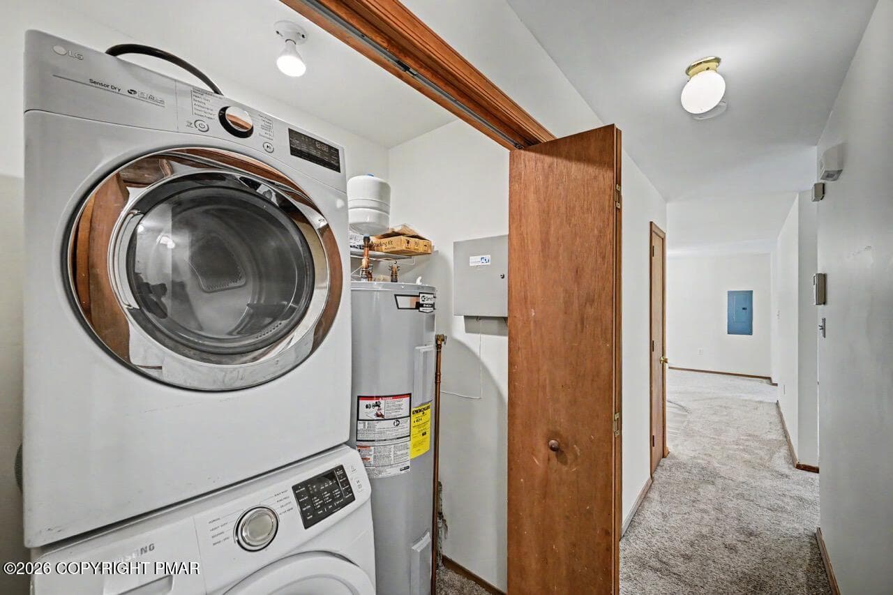Hallway Laundry Closet - 7193 Falstaff Drive, Tobyhanna, PA 18466, Tobyhanna