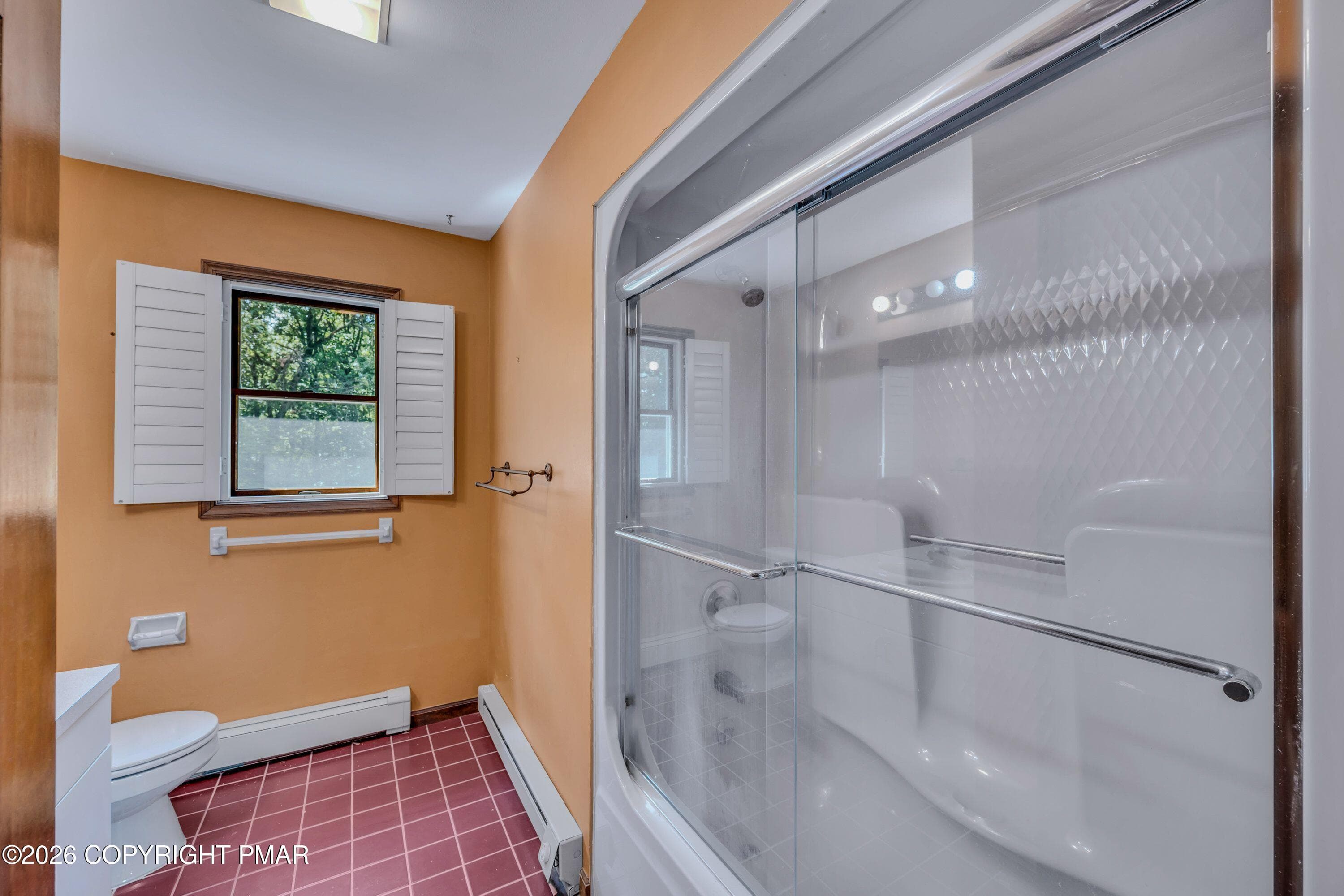 Main bath - 113 Ponder Lane, Scotrun, PA 18355, Scotrun