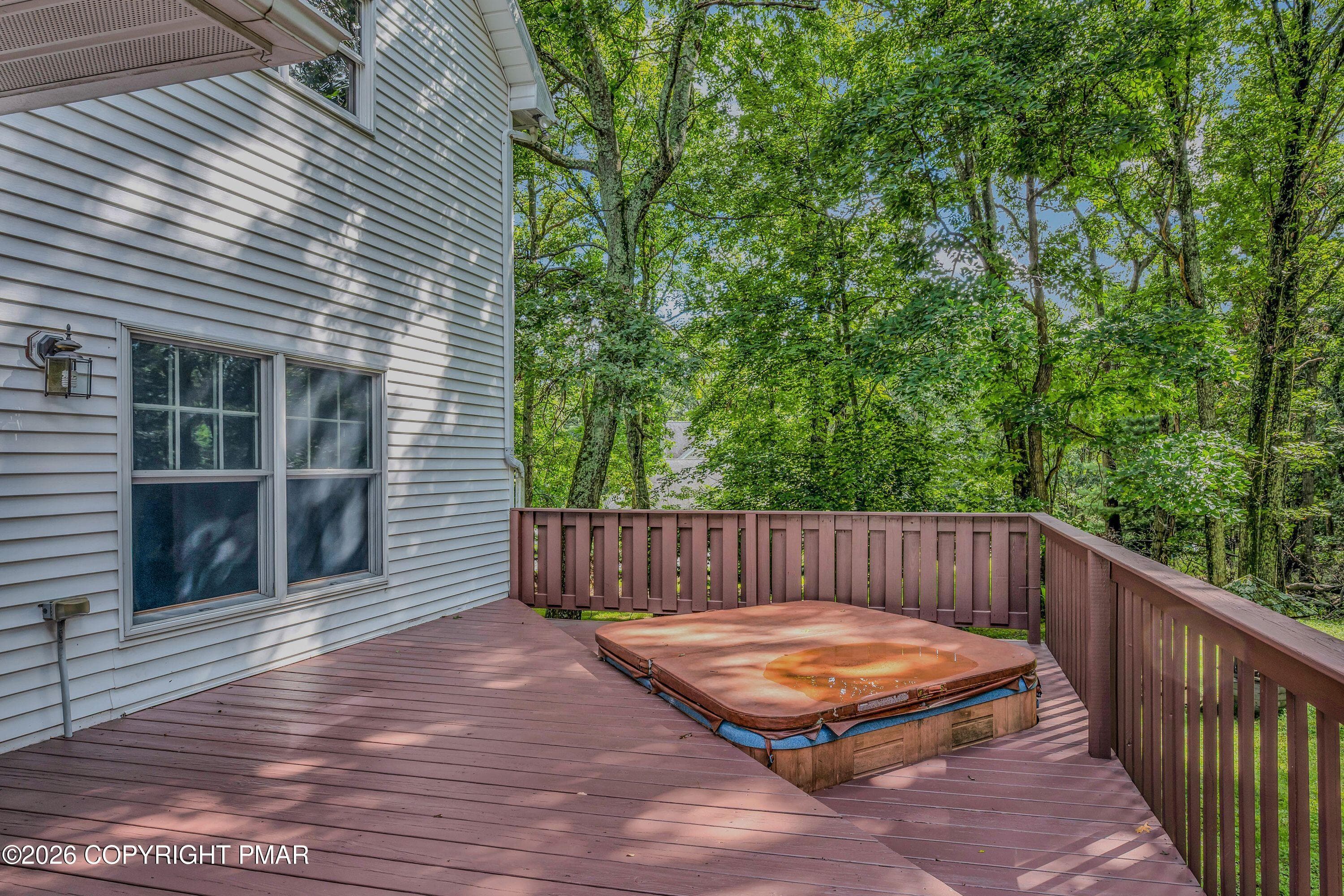 Deck with hot tub - 113 Ponder Lane, Scotrun, PA 18355, Scotrun