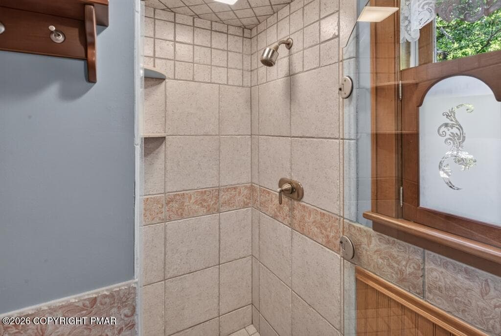 18-Photo 18 - 314 Upper Swiftwater Road, Cresco, PA 18326, Cresco
