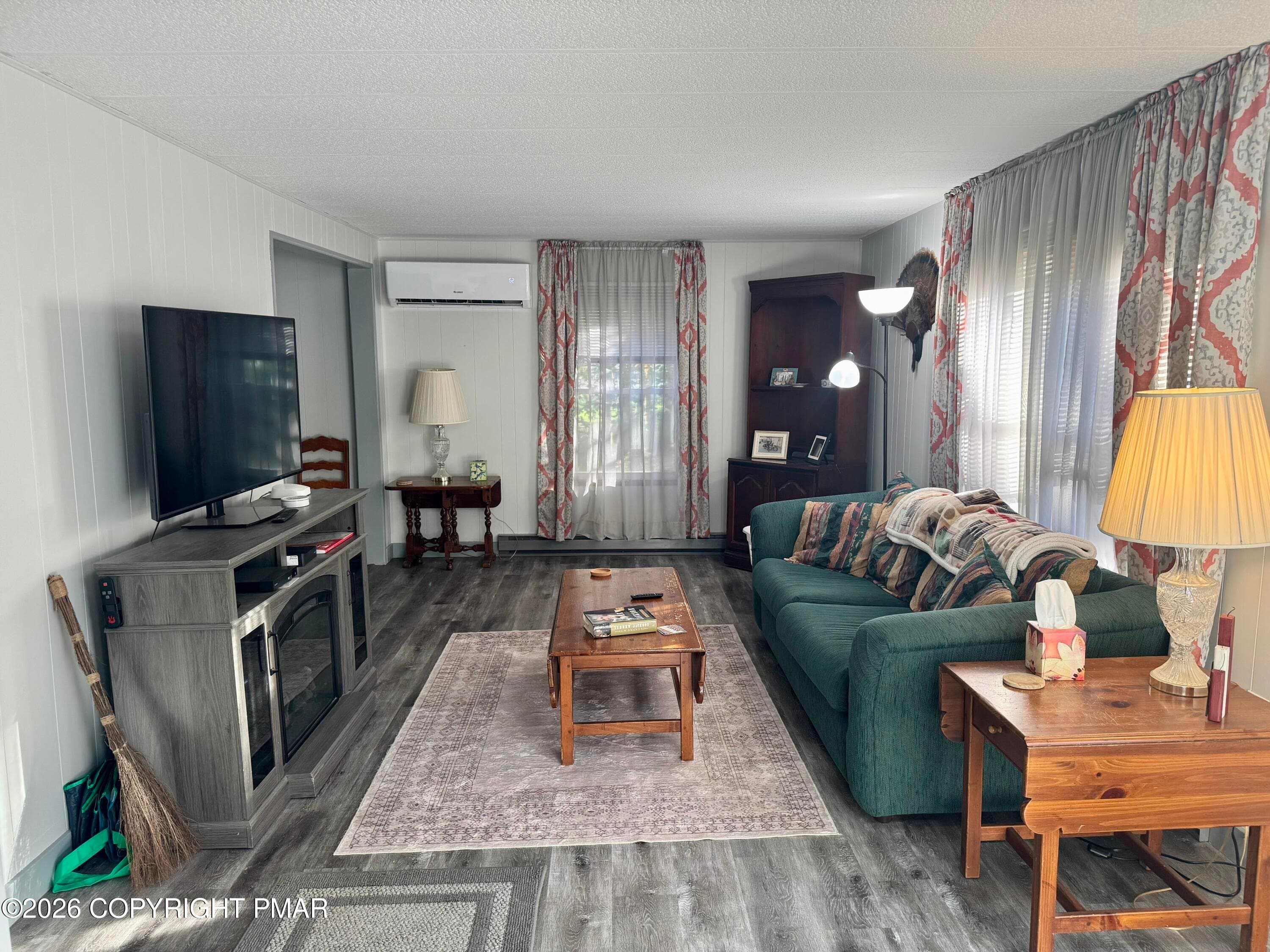 Pocono Rose - 373 Clearview Drive, Long Pond, PA 18334, Long Pond