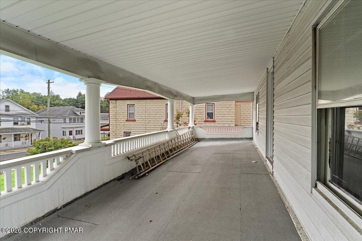 41-Balcony - 785 W Main Street, Plymouth, PA 18651, Plymouth