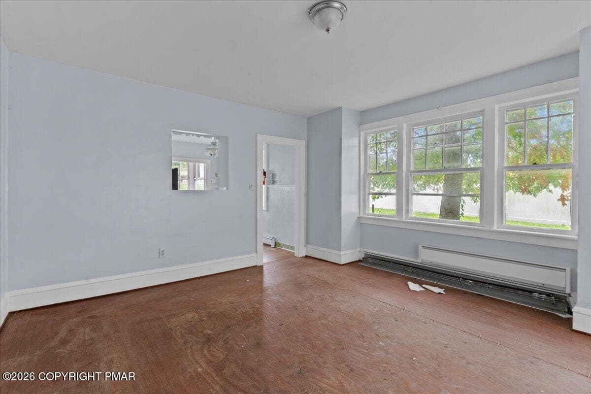 48-Right Apartment - 785 W Main Street, Plymouth, PA 18651, Plymouth