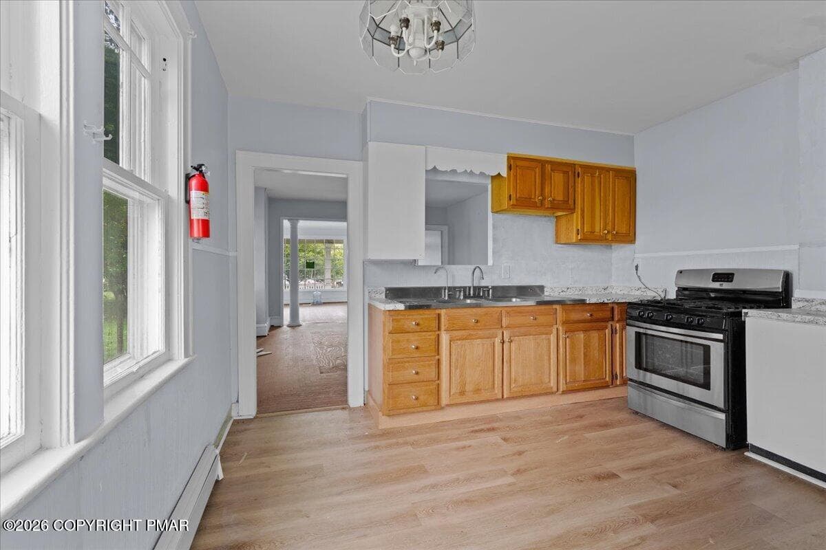 52-Right Apartment - 785 W Main Street, Plymouth, PA 18651, Plymouth