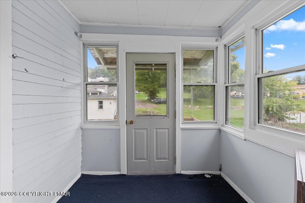 57-Right Apartment - 785 W Main Street, Plymouth, PA 18651, Plymouth