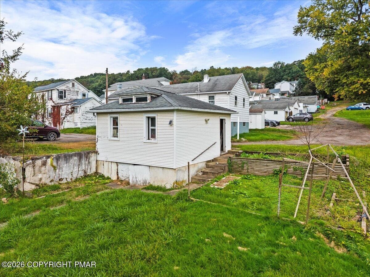 02-DJI_20261001110941_0213_D - 785 W Main Street, Plymouth, PA 18651, Plymouth