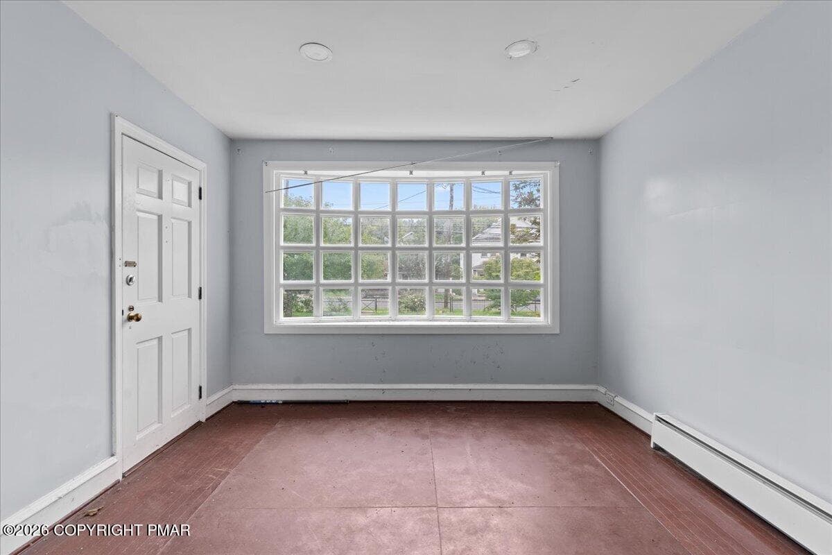29-Left Apartment - 785 W Main Street, Plymouth, PA 18651, Plymouth