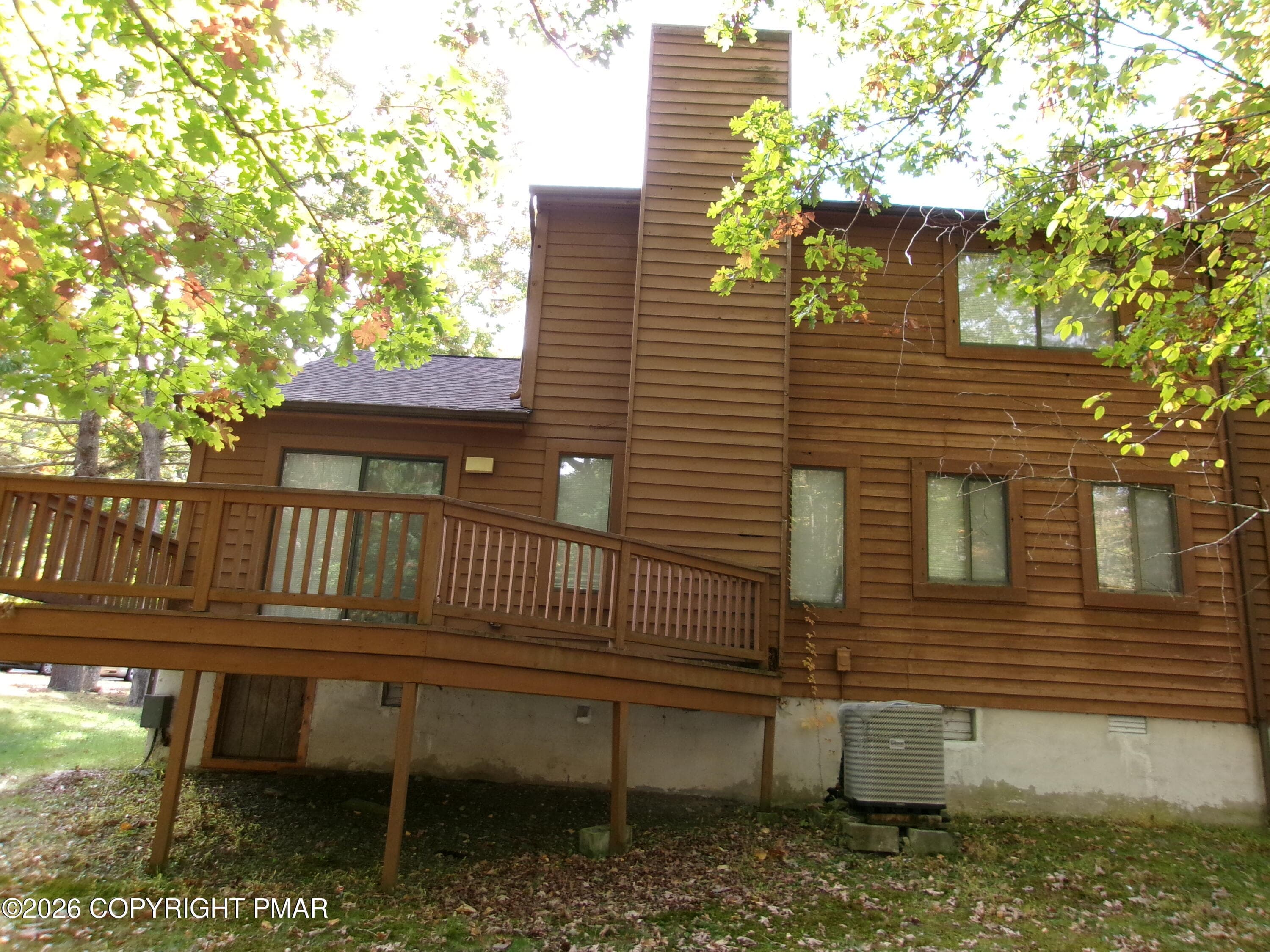 100_0381 - 409 Tudor Court, Bushkill, PA 18324