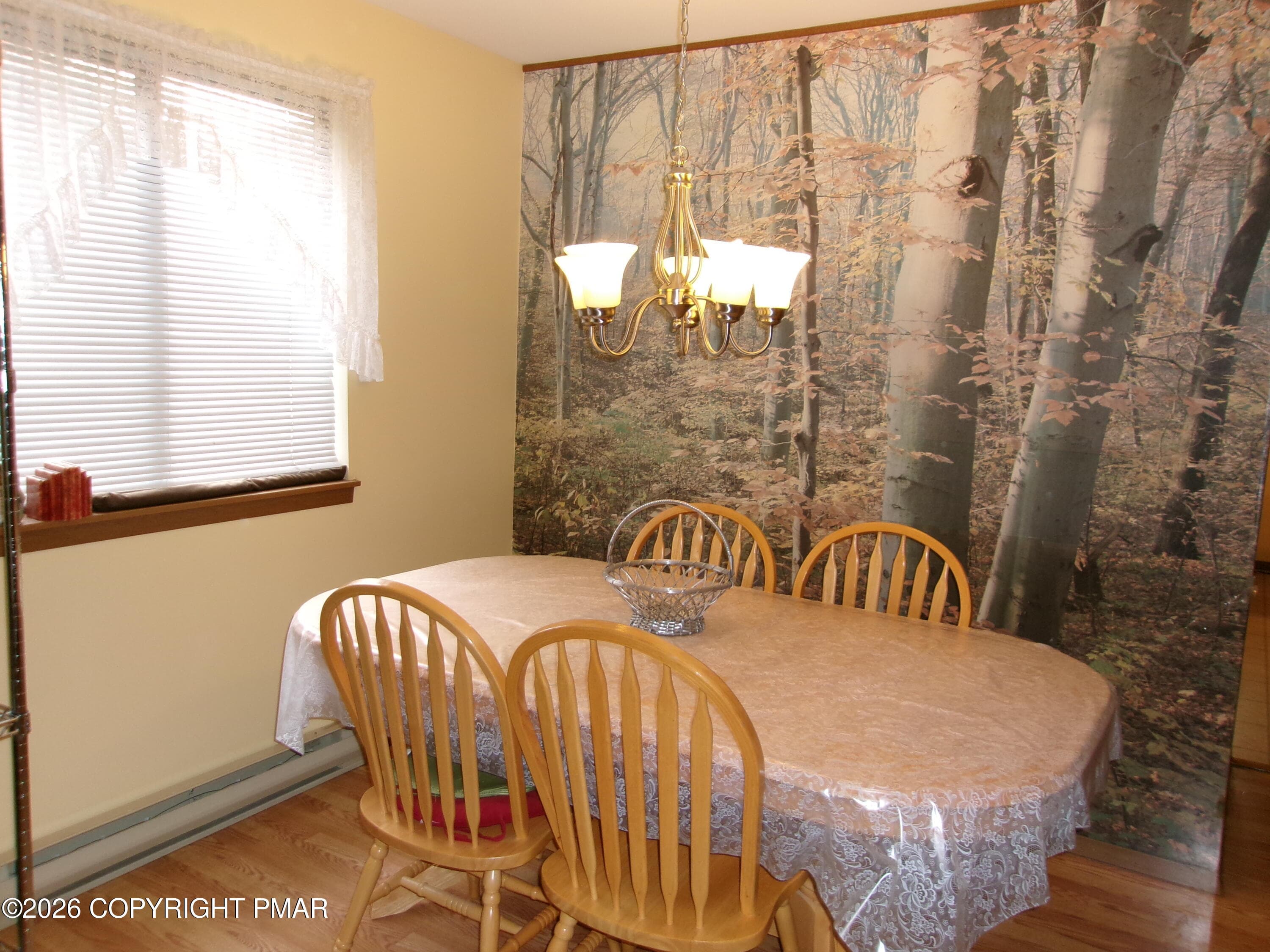 Dining room - 409 Tudor Court, Bushkill, PA 18324