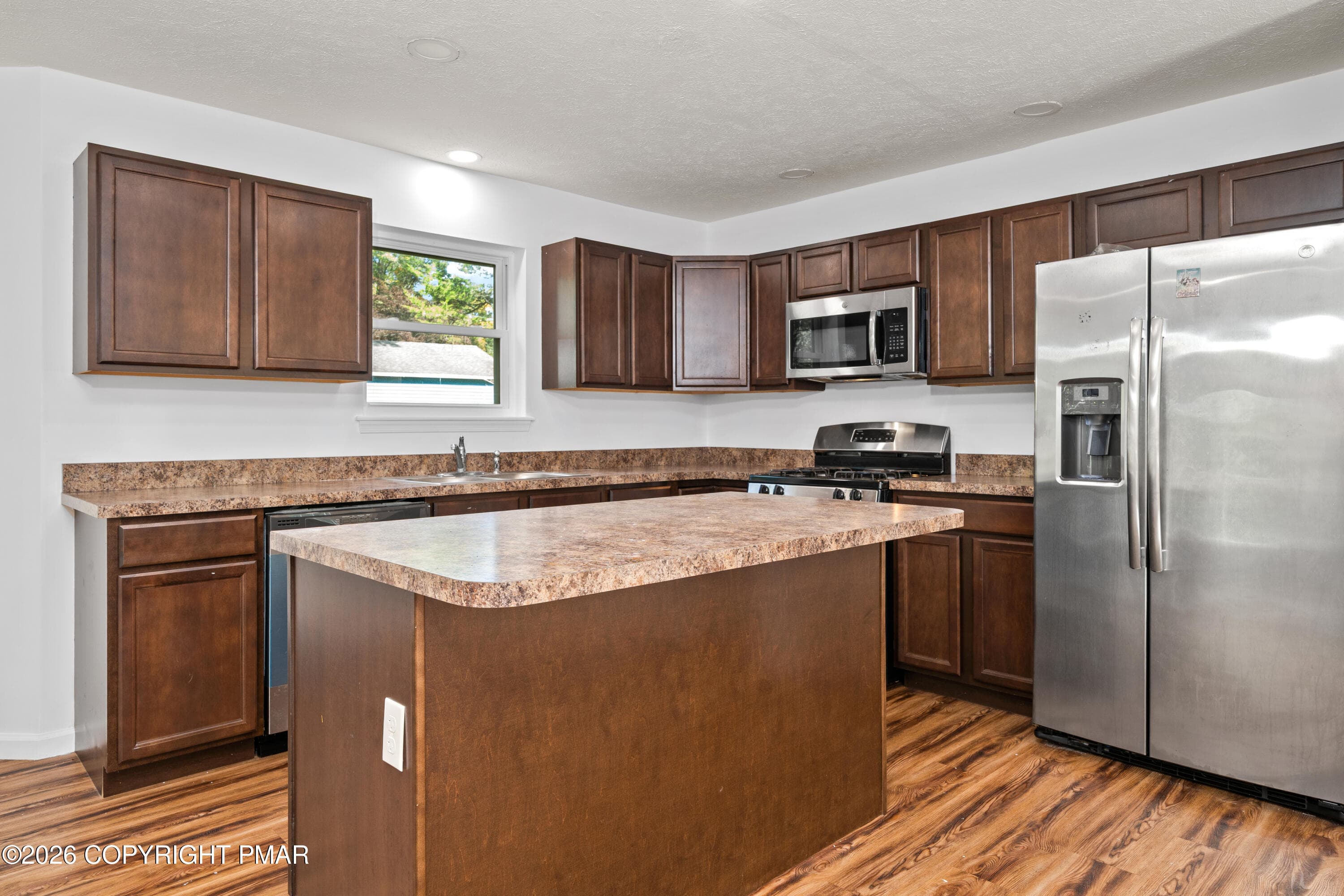 Kitchen - 263 Ramblebush Road, Stroudsburg, PA 18360, Stroudsburg