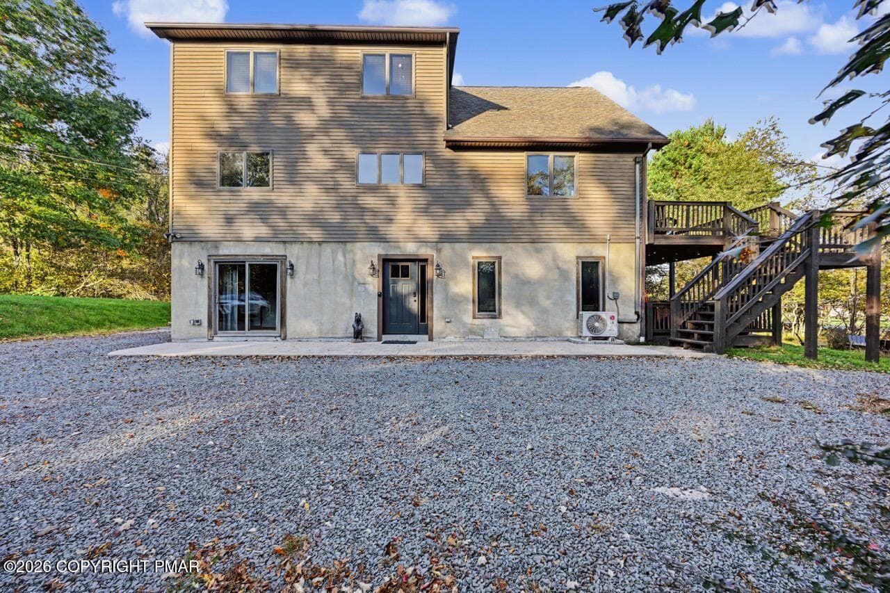 Plenty of Parking - 101 Tennyson Circle, Albrightsville, PA 18210, Albrightsville