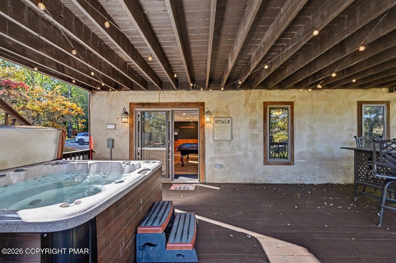 Hot Tub - 101 Tennyson Circle, Albrightsville, PA 18210, Albrightsville
