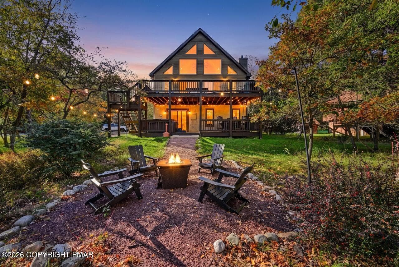 Dusk - 101 Tennyson Circle, Albrightsville, PA 18210, Albrightsville