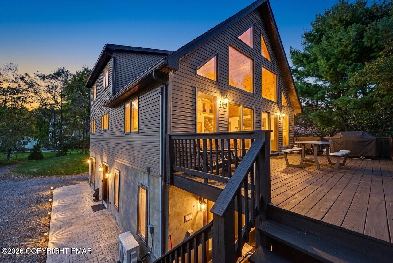 Night - 101 Tennyson Circle, Albrightsville, PA 18210, Albrightsville