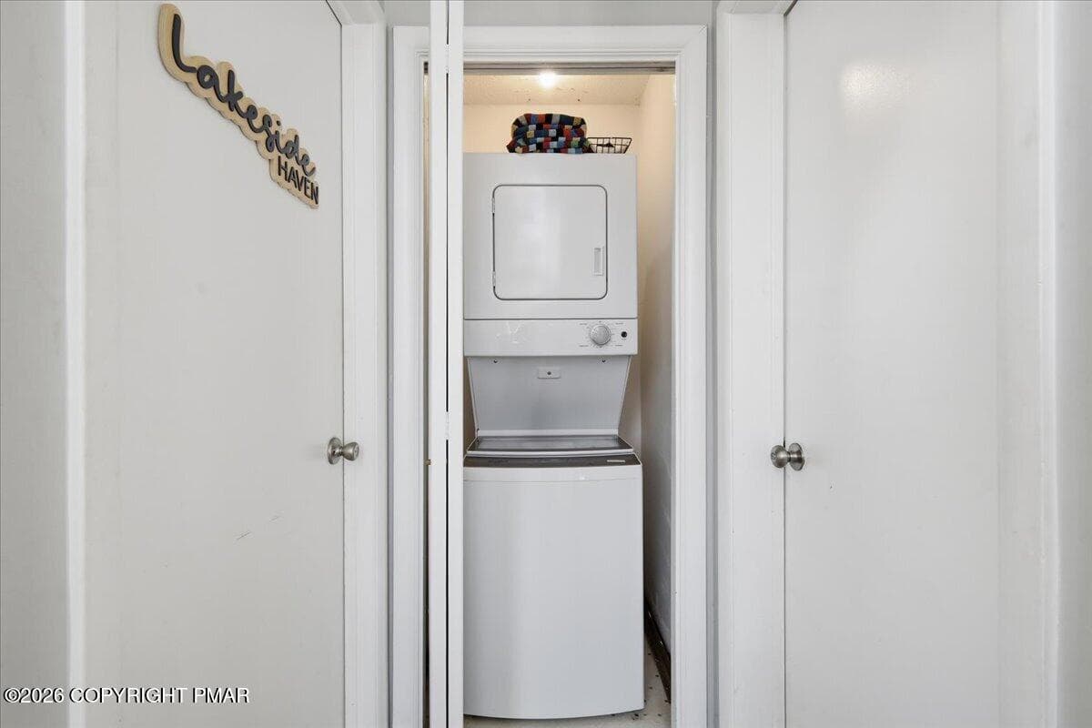 Laundry Closet - 6125 Boardwalk Drive, Tobyhanna, PA 18466, Tobyhanna