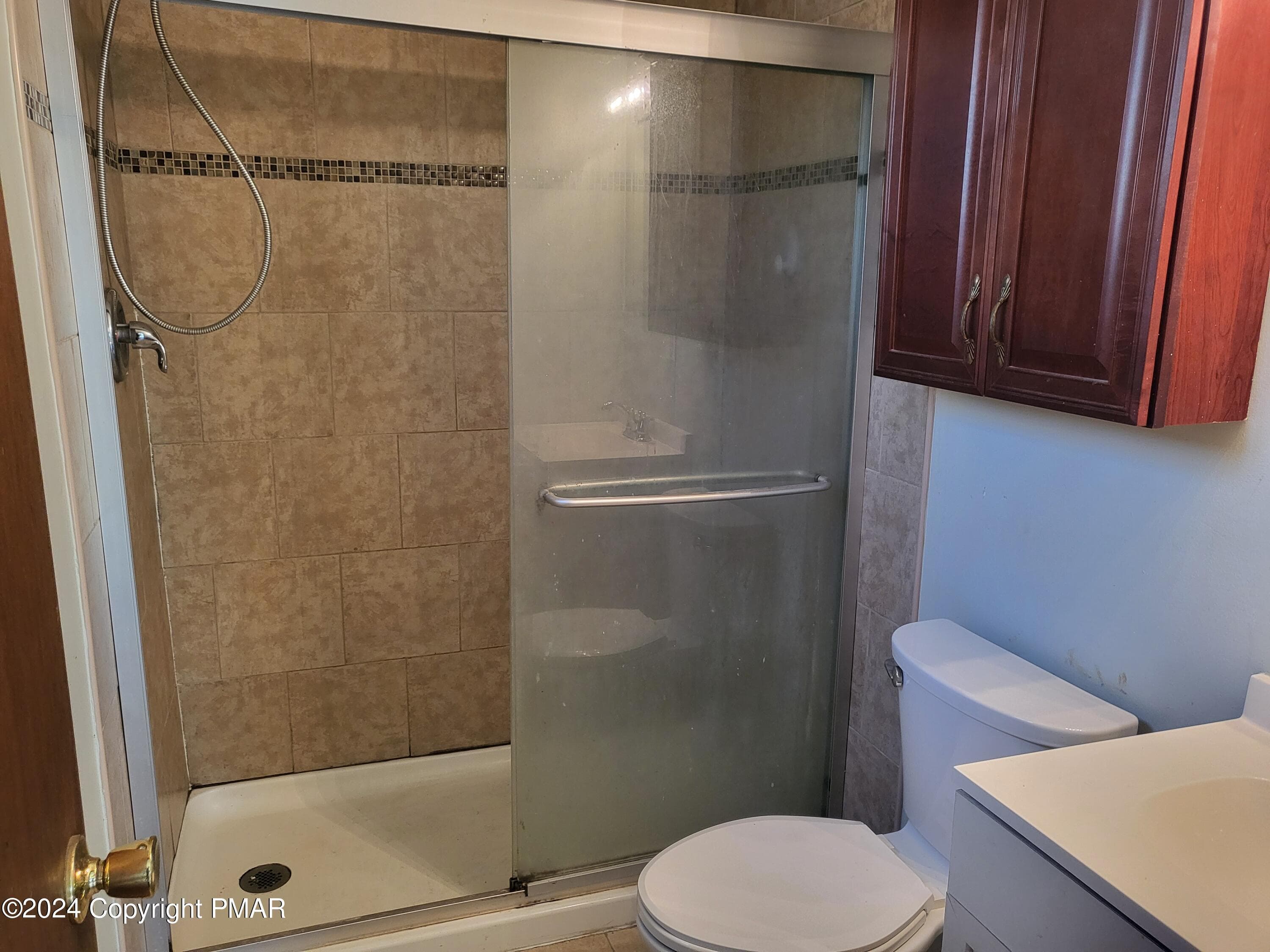 Primary Bedroom Bath - 2153 Gravel Road, Canadensis, PA 18325, Canadensis