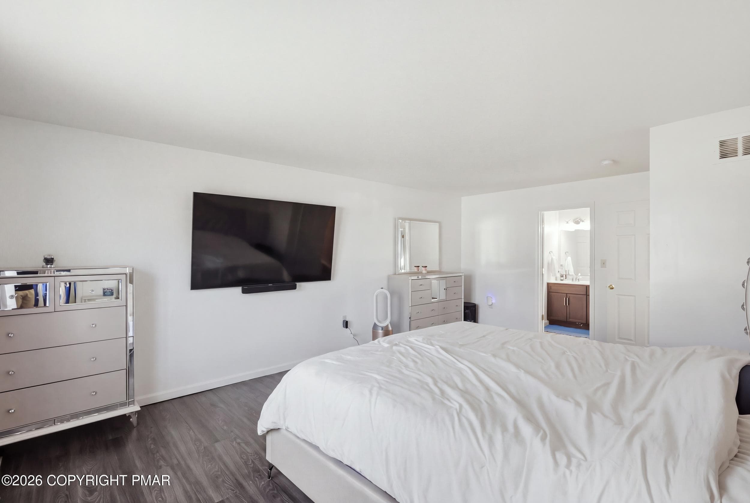 primary bedroom - 135 American Way, East Stroudsburg, PA 18301, East Stroudsburg