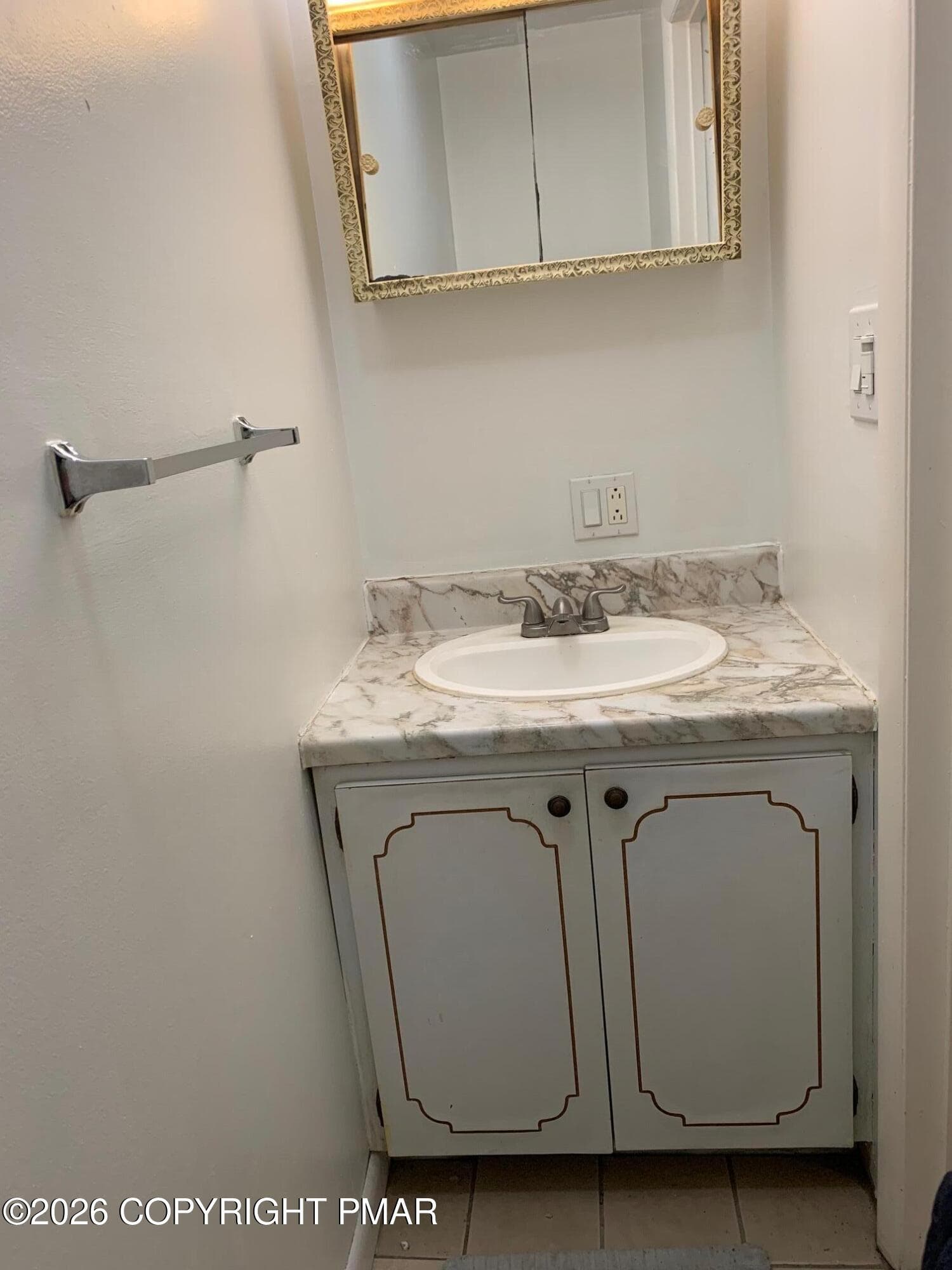 Half bath - 5 Cobblewood Drive, Mount Pocono, PA 18344, Mount Pocono