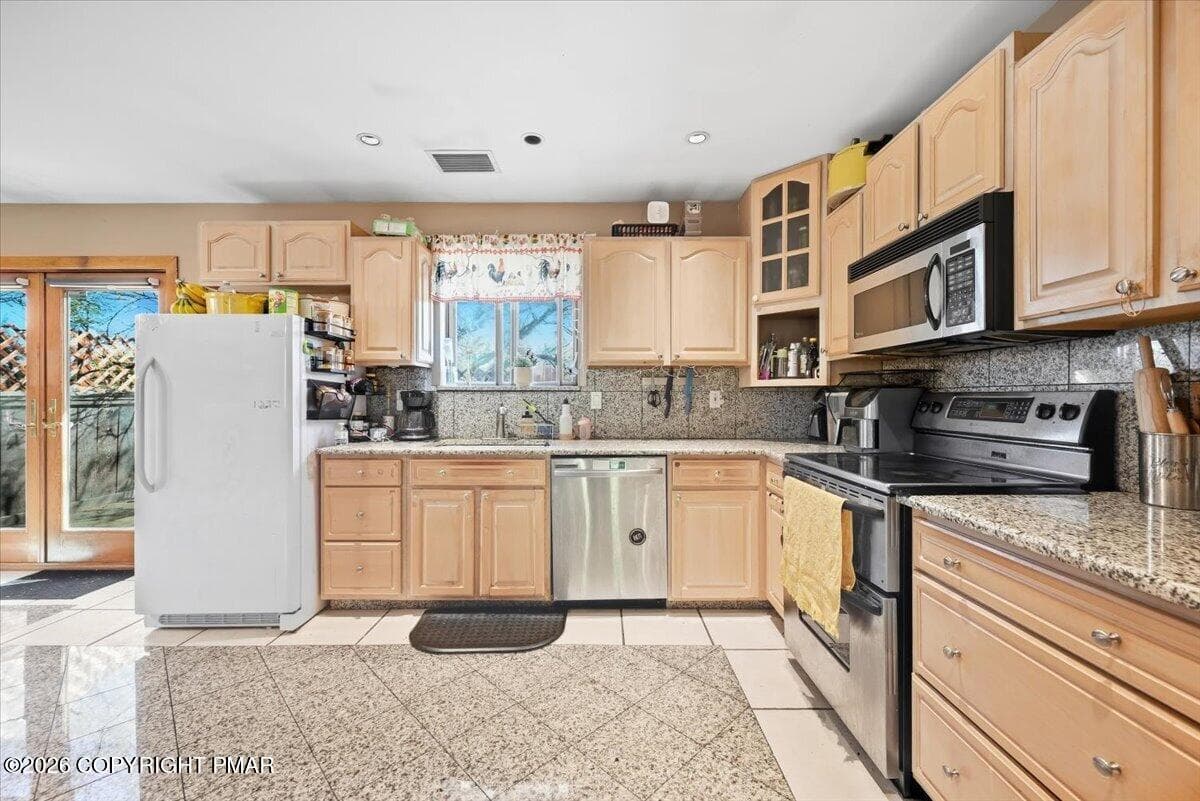 020-021_DSC_7750 - 1112 Scott Street, Brodheadsville, PA 18322, Brodheadsville