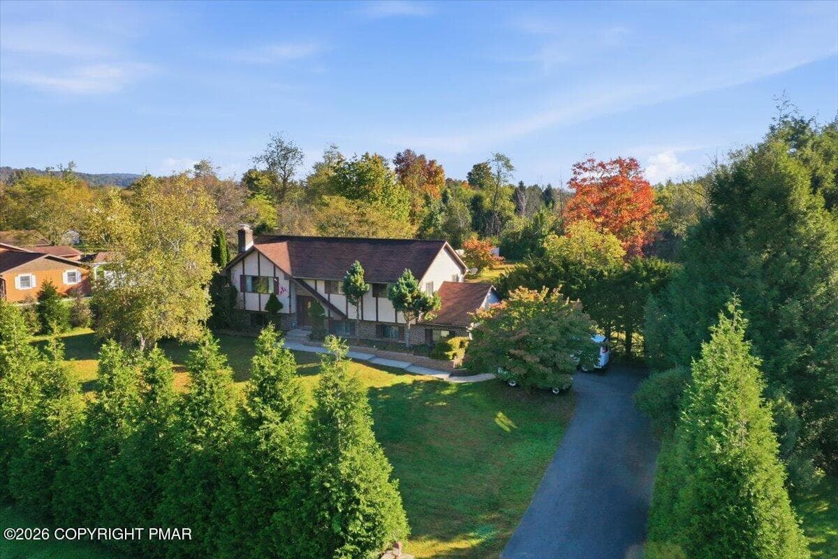 095-008_DJI_0487 - 1112 Scott Street, Brodheadsville, PA 18322, Brodheadsville