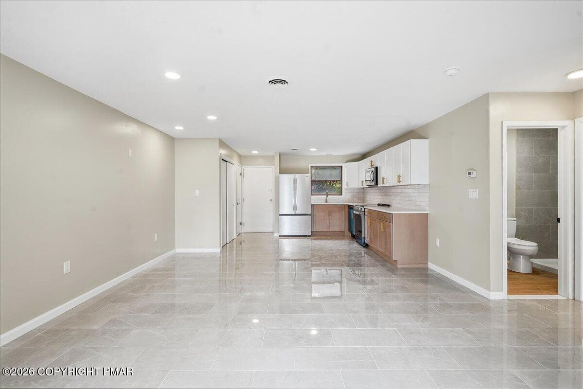 Living Room Open Layout - 146 Foxfire Drive Unit 106, Mount Pocono, PA 18344, Mount Pocono