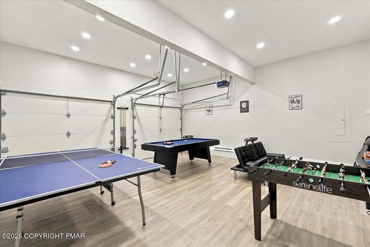 Garage / Gameroom - 102 Remington Lane, Pocono Summit, PA 18346, Pocono Summit