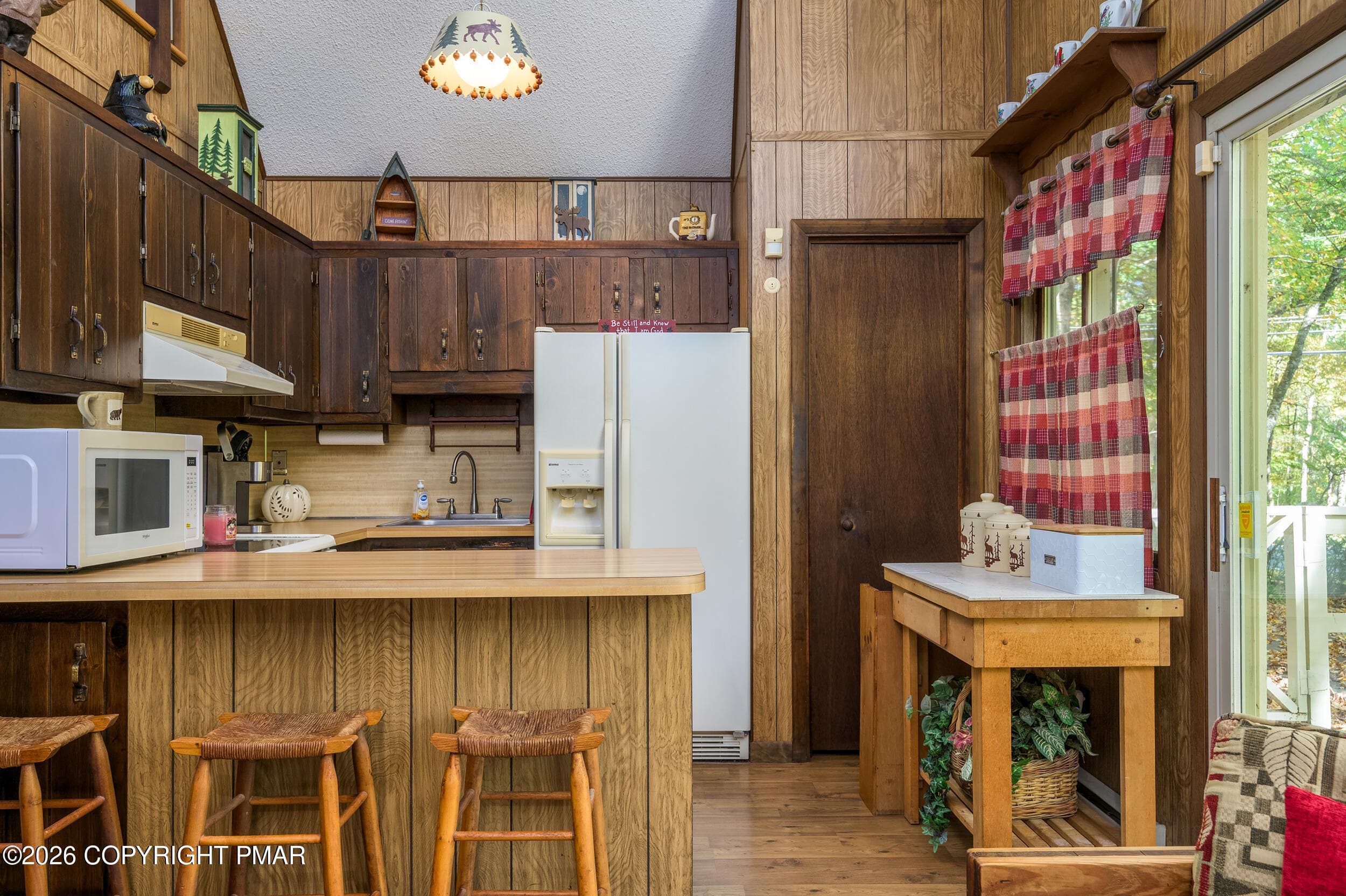 Kitchen - 3102 Delaware Circle, Bushkill, PA 18324, Bushkill