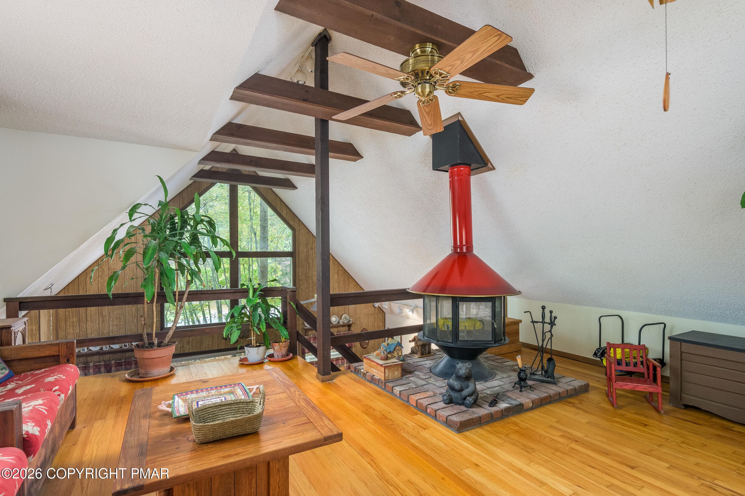 wood burning stove - 3102 Delaware Circle, Bushkill, PA 18324, Bushkill
