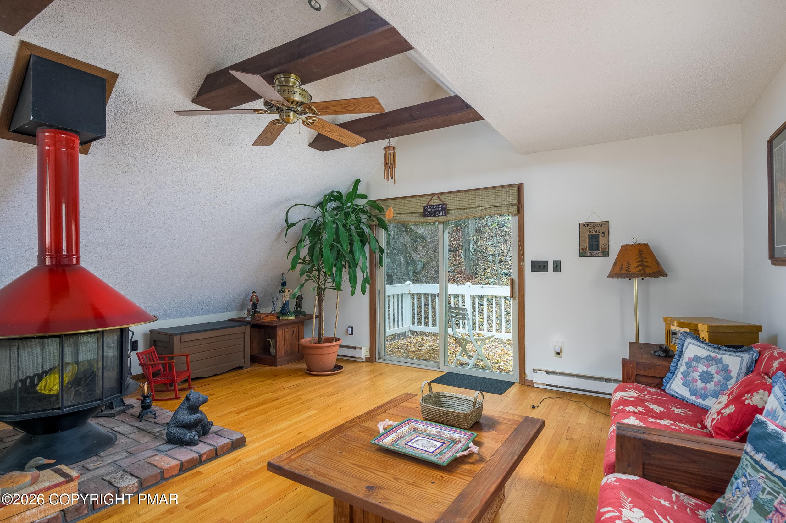 Loft - 3102 Delaware Circle, Bushkill, PA 18324, Bushkill