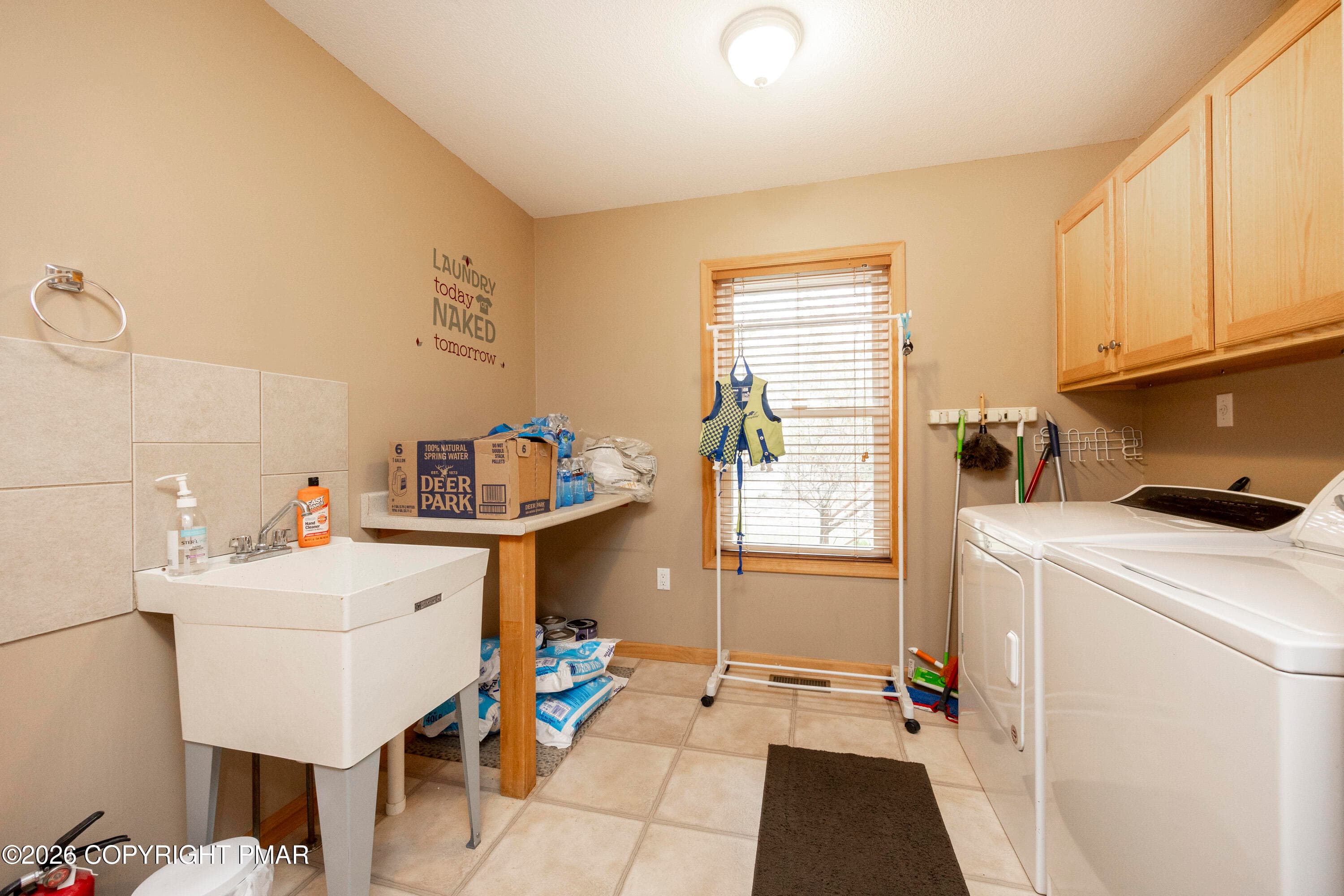 060 - 1212 Acacia Drive, Hawley, PA 18428, Hawley
