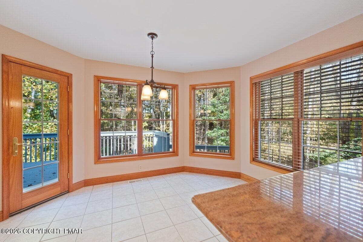 CRN07053 - 608 Washington Crossing, East Stroudsburg, PA 18301, East Stroudsburg