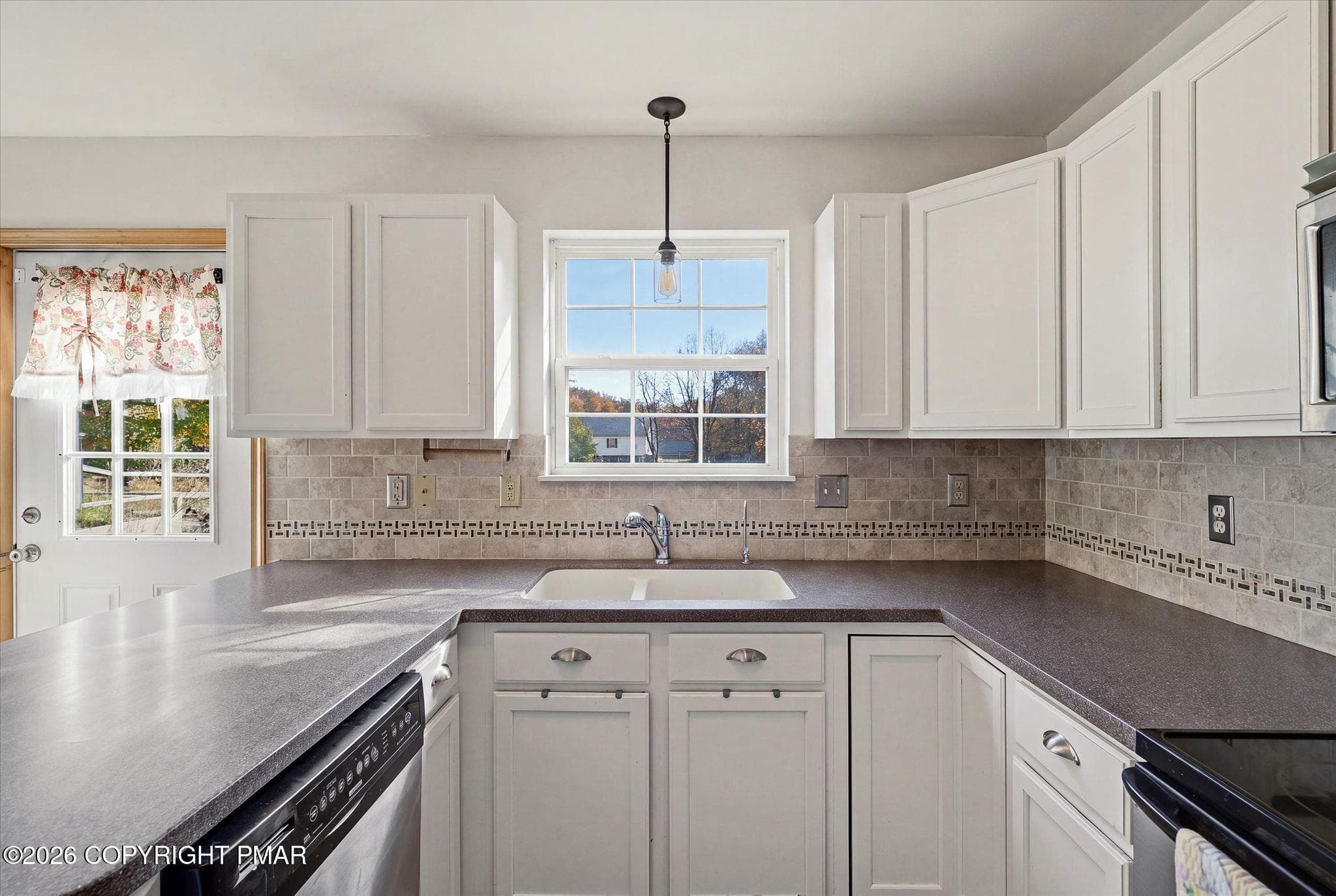 24-HomeView_Media-158_Heather_Dr - 158 Heather Drive, Blakeslee, PA 18610, Blakeslee