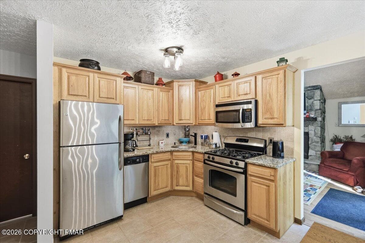 27-Photo-26 - 56 Sekani Trail, Albrightsville, PA 18210