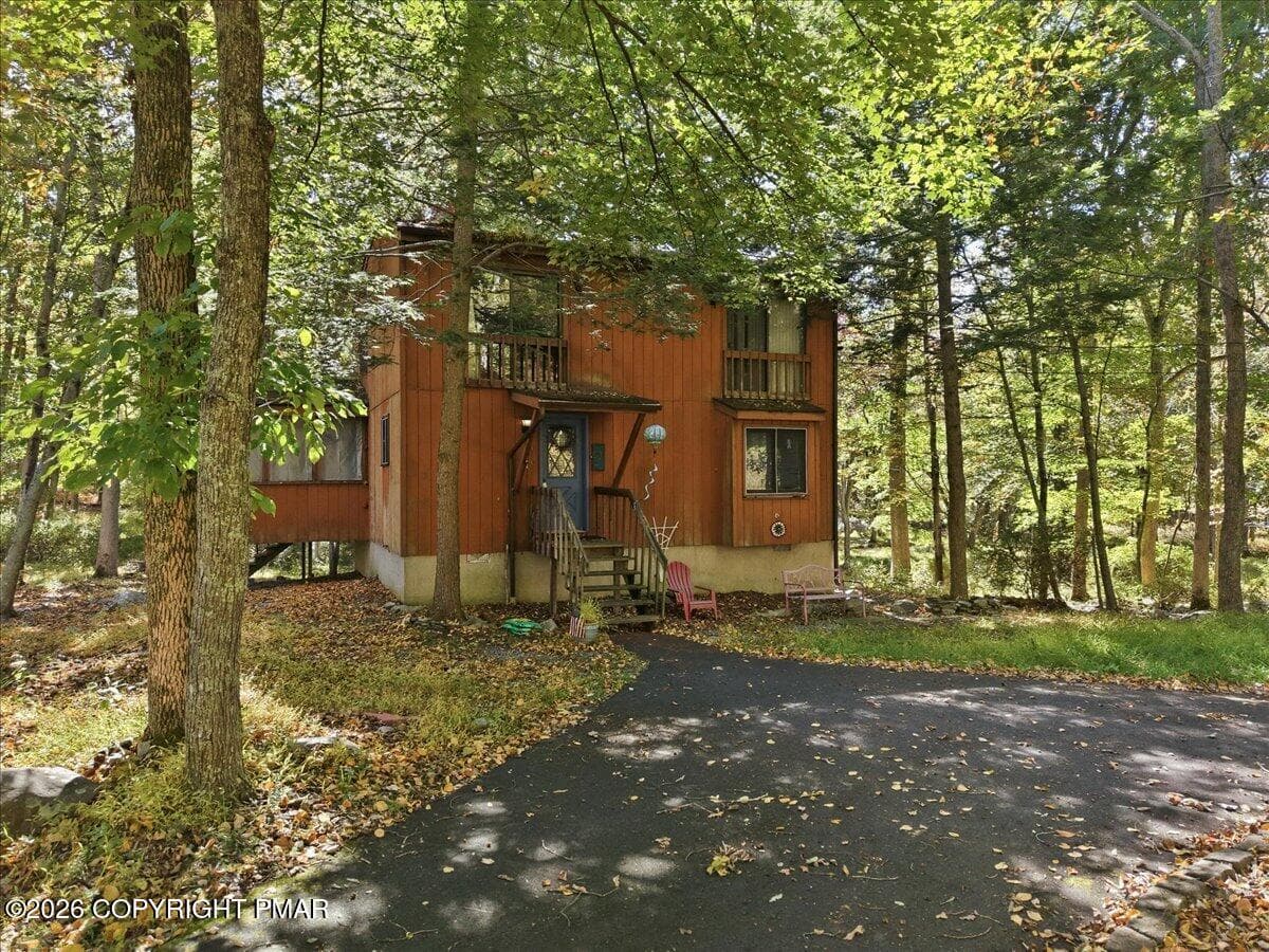 Street View - 145 Canterbury Road, Bushkill, PA 18324, Bushkill