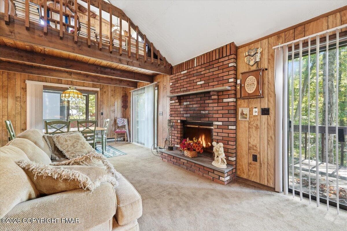 Living Room - 145 Canterbury Road, Bushkill, PA 18324, Bushkill