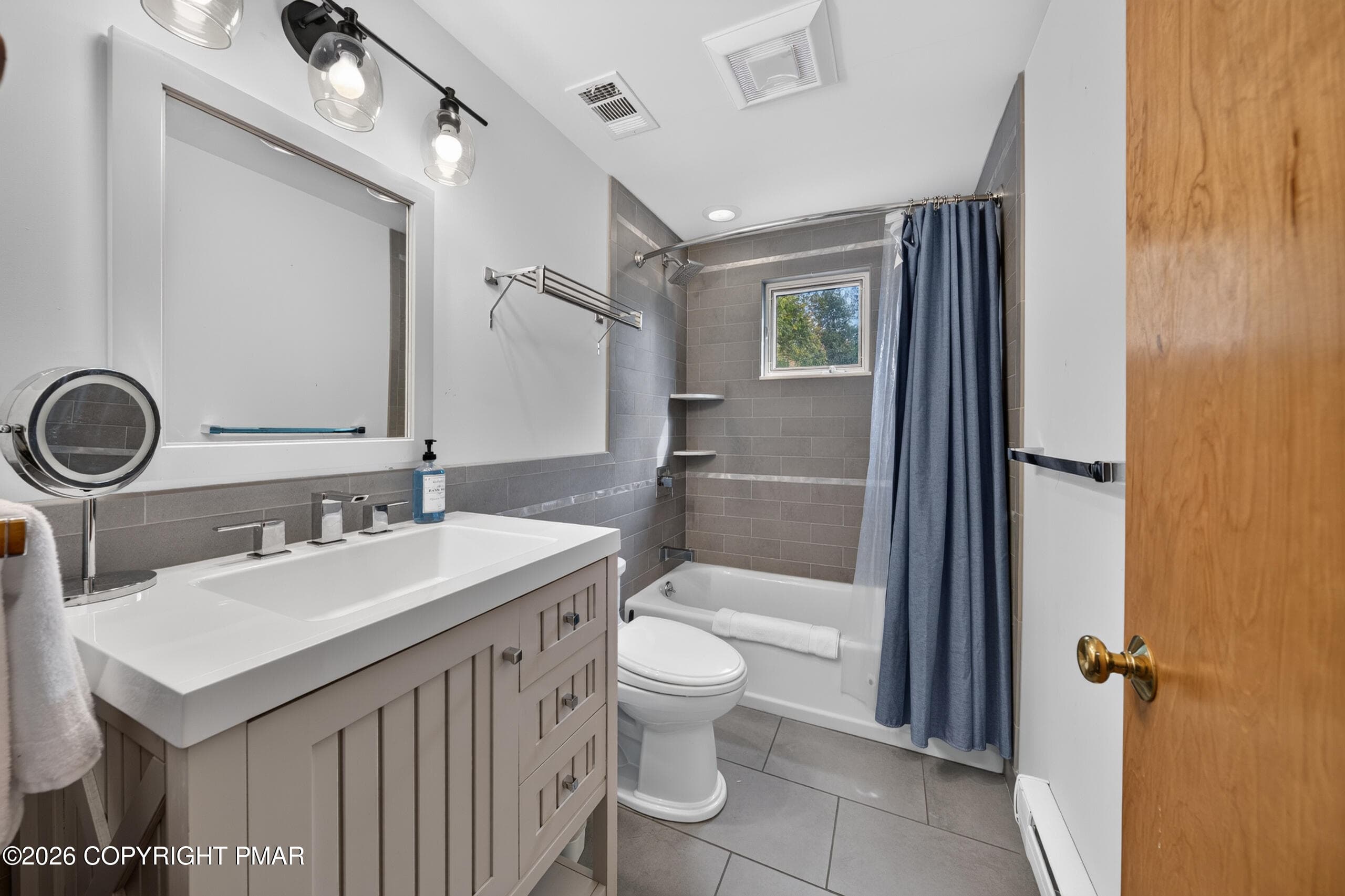 320 Midland Ct_1_102 - 320 Midland Court, Albrightsville, PA 18210, Albrightsville