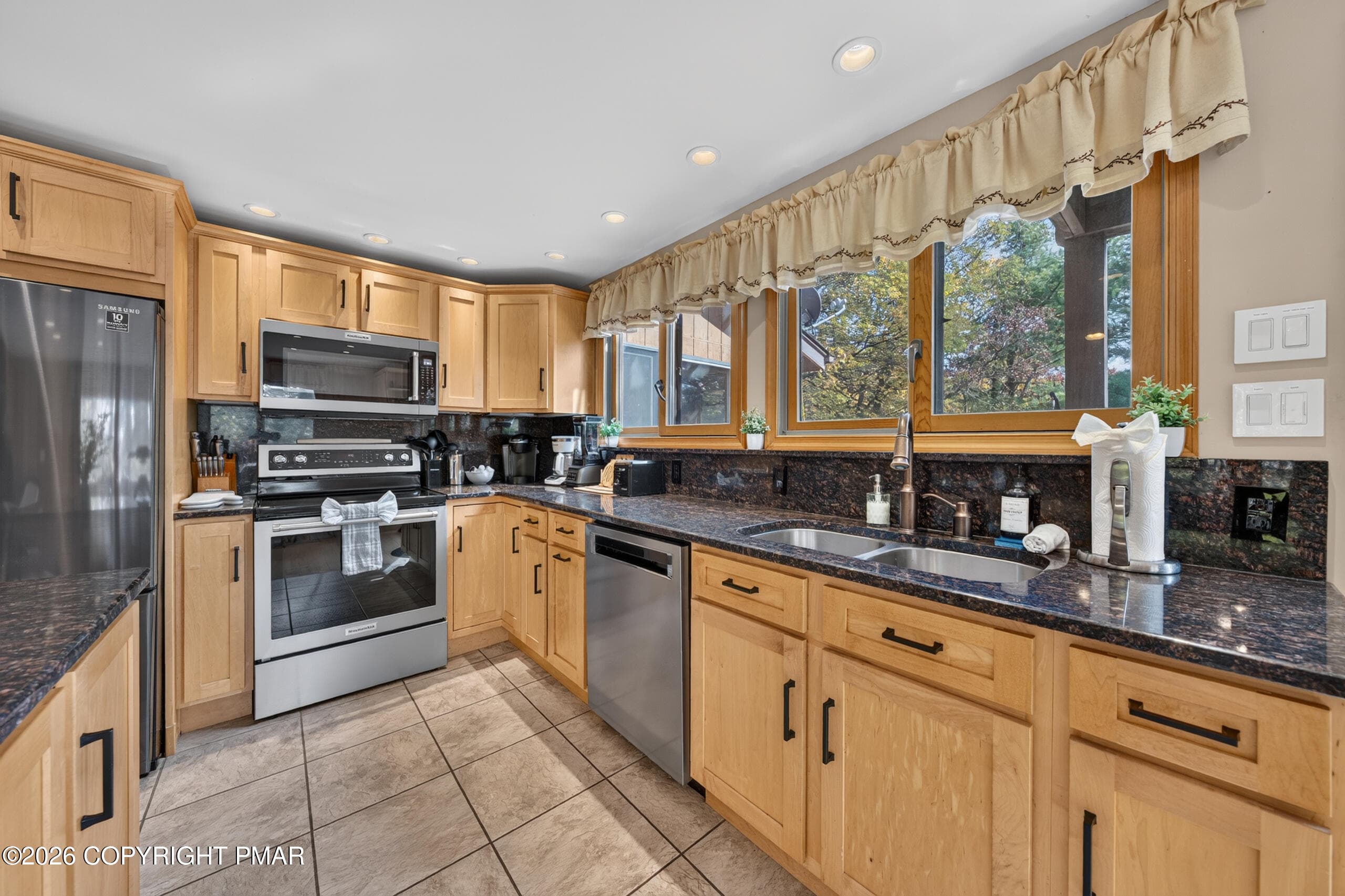 320 Midland Ct_1_171 - 320 Midland Court, Albrightsville, PA 18210, Albrightsville