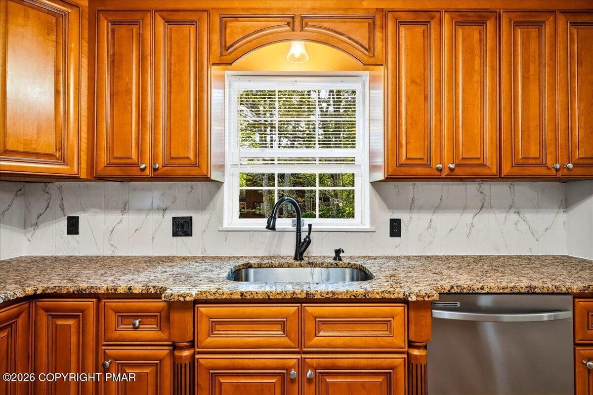 Kitchen Sink - 1070 Country Place Drive, Tobyhanna, PA 18466, Tobyhanna