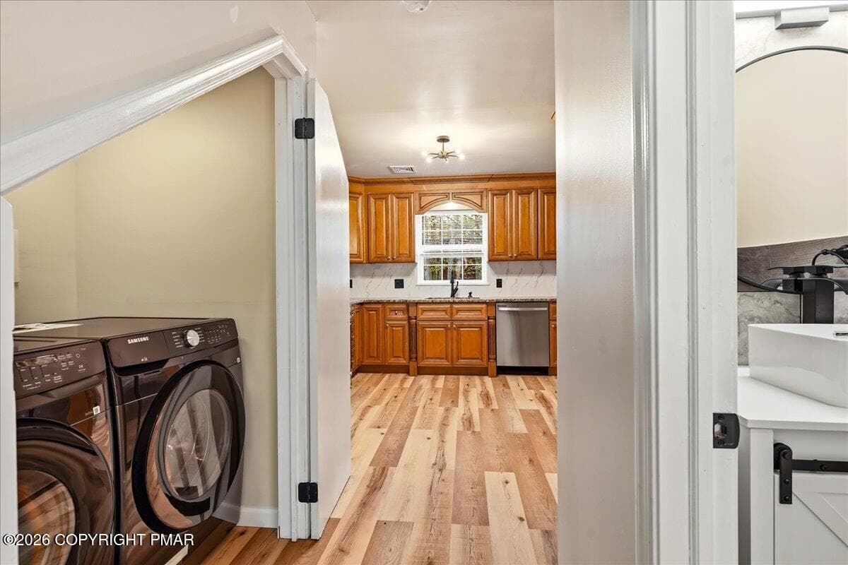 Main Level Area - 1070 Country Place Drive, Tobyhanna, PA 18466, Tobyhanna
