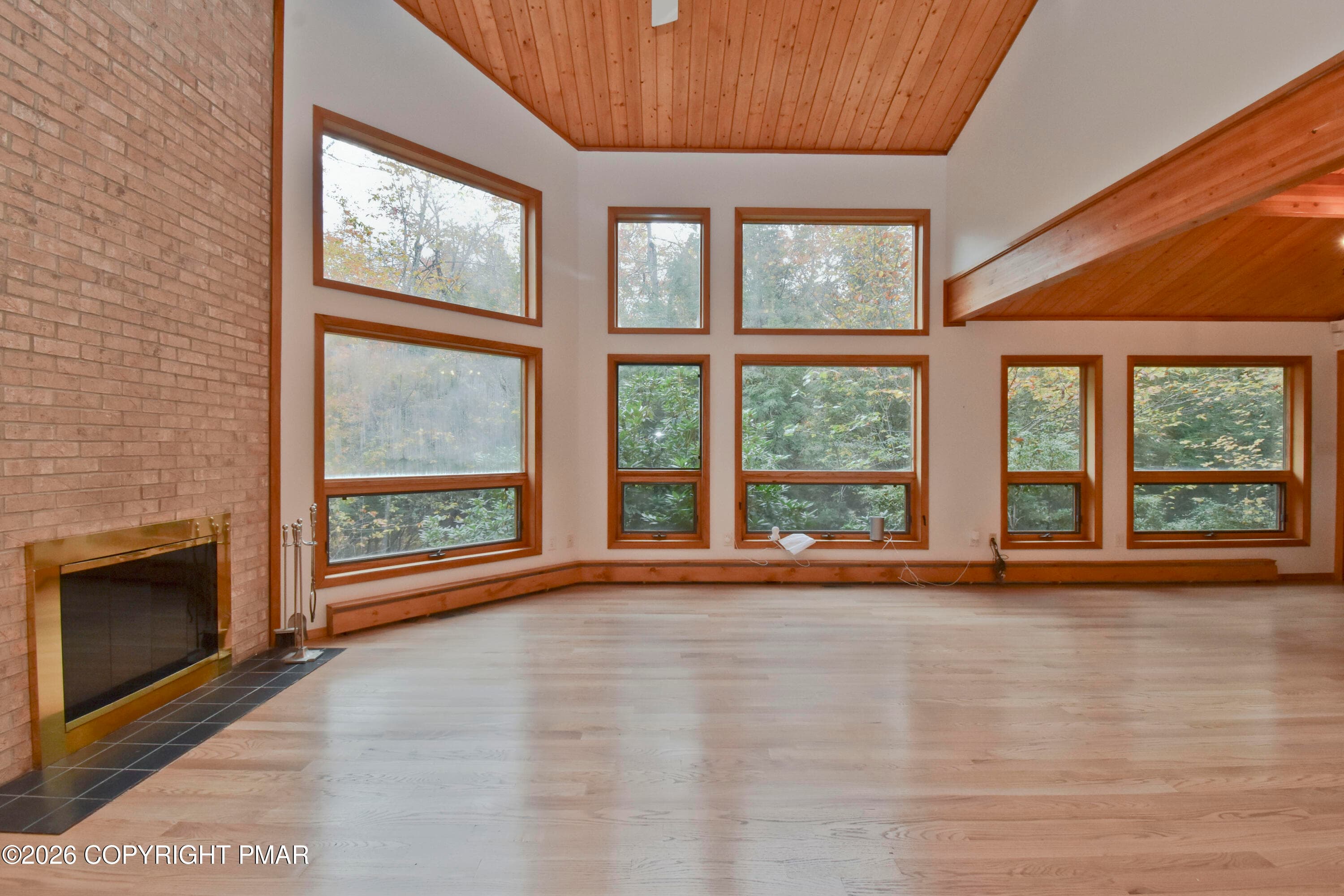 3 Living Room (1) - 218 Larch Oval, Tobyhanna, PA 18466, Tobyhanna