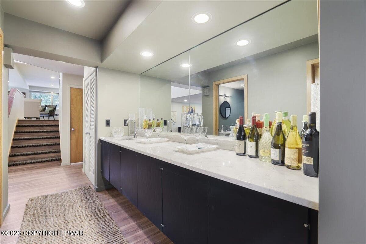 Wet Bar - 1312 N Abington Road, Waverly Township, PA 18414, Waverly Township