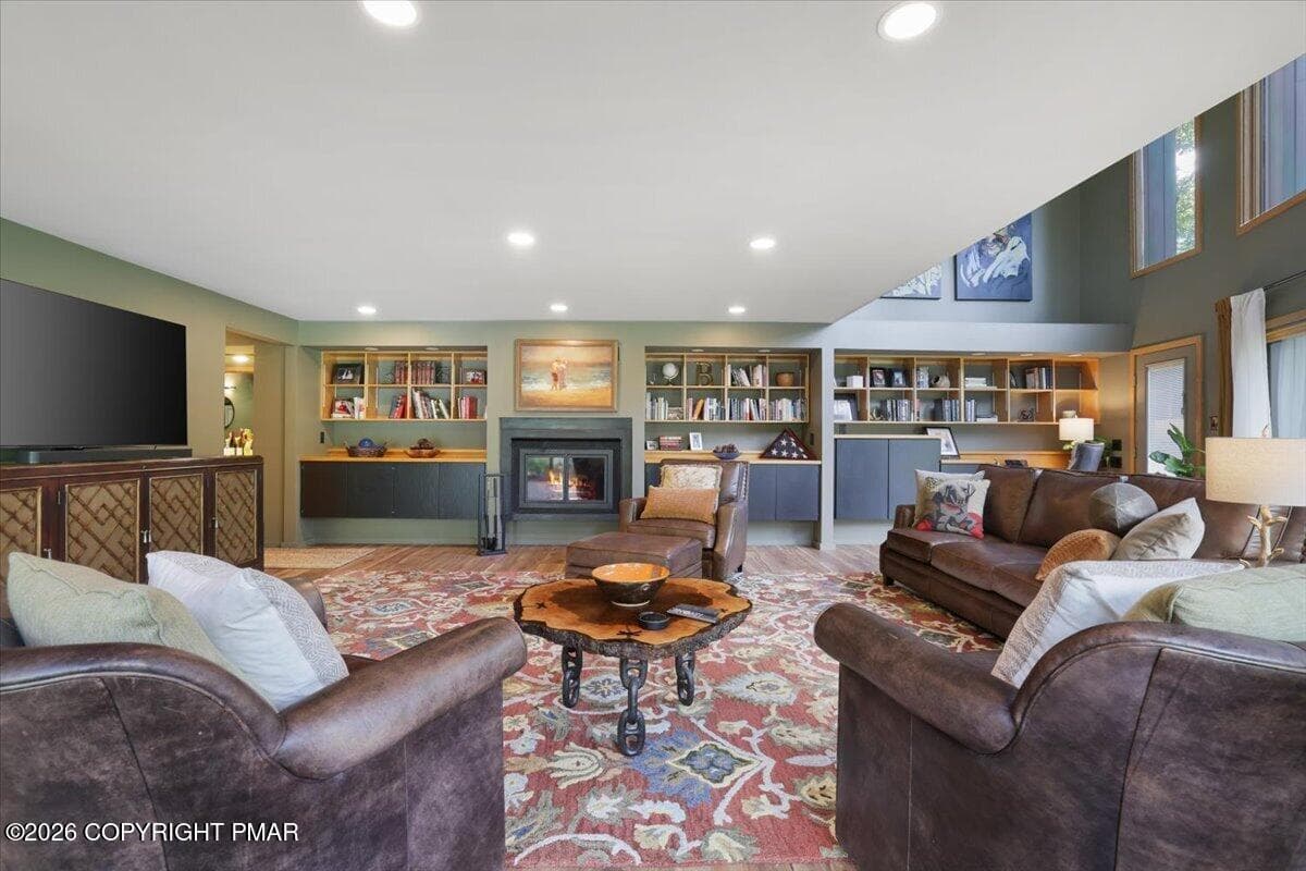 Family Room - 1312 N Abington Road, Waverly Township, PA 18414, Waverly Township