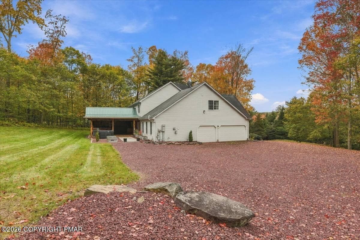 BP 76 - 1300 Beaupland Road, Bear Creek, PA 18602, Bear Creek