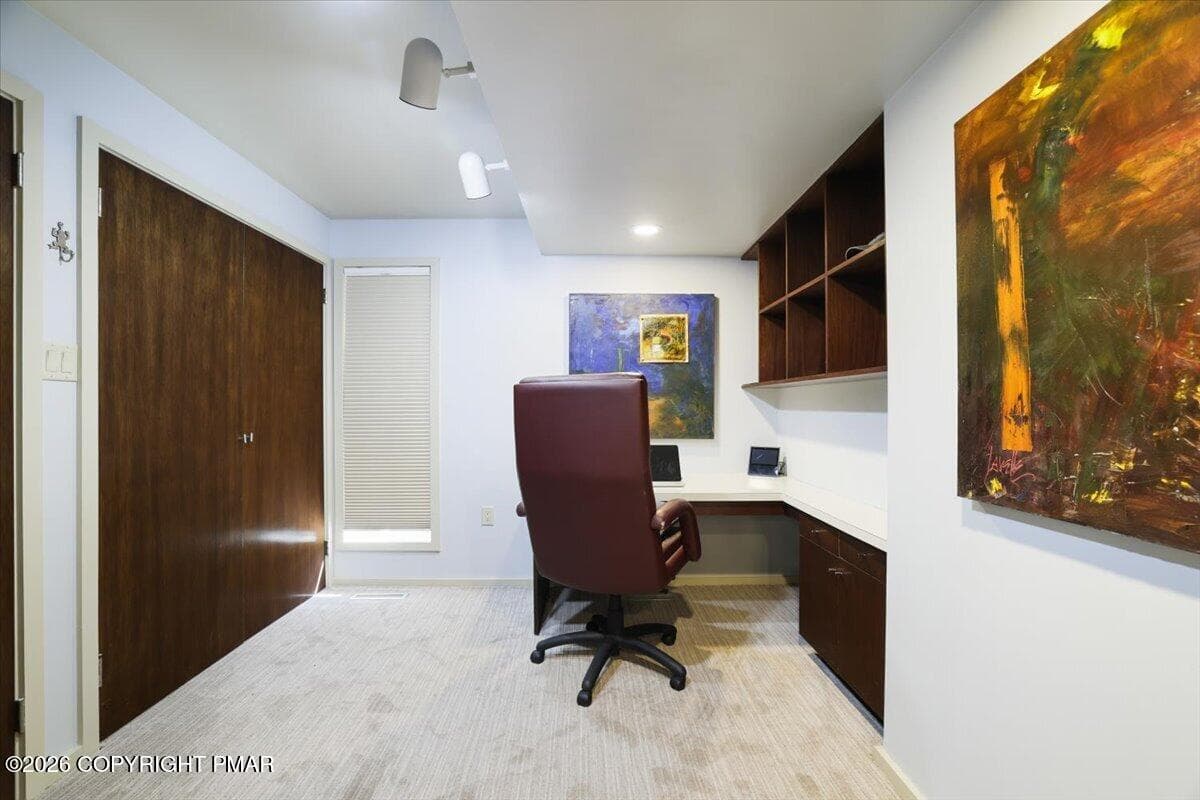 Primary Suite - 1312 N Abington Road, Waverly Township, PA 18414, Waverly Township