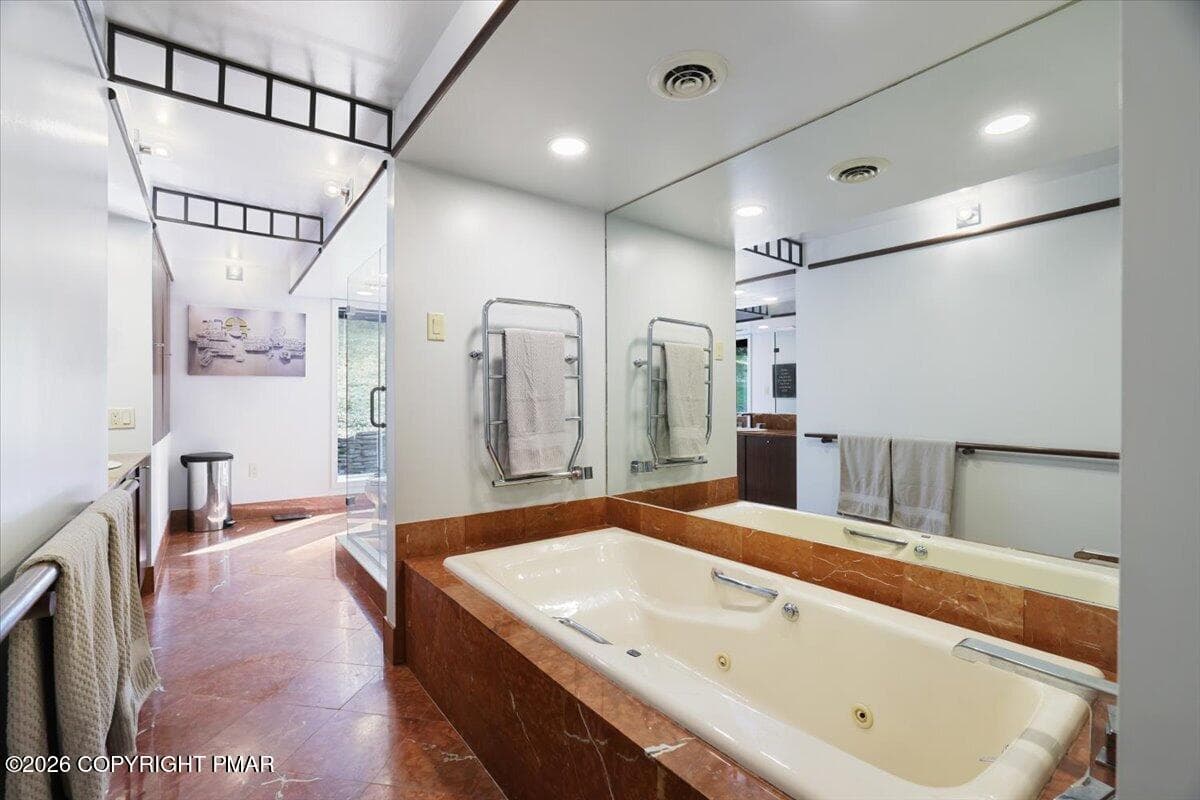 Primary Suite - 1312 N Abington Road, Waverly Township, PA 18414, Waverly Township