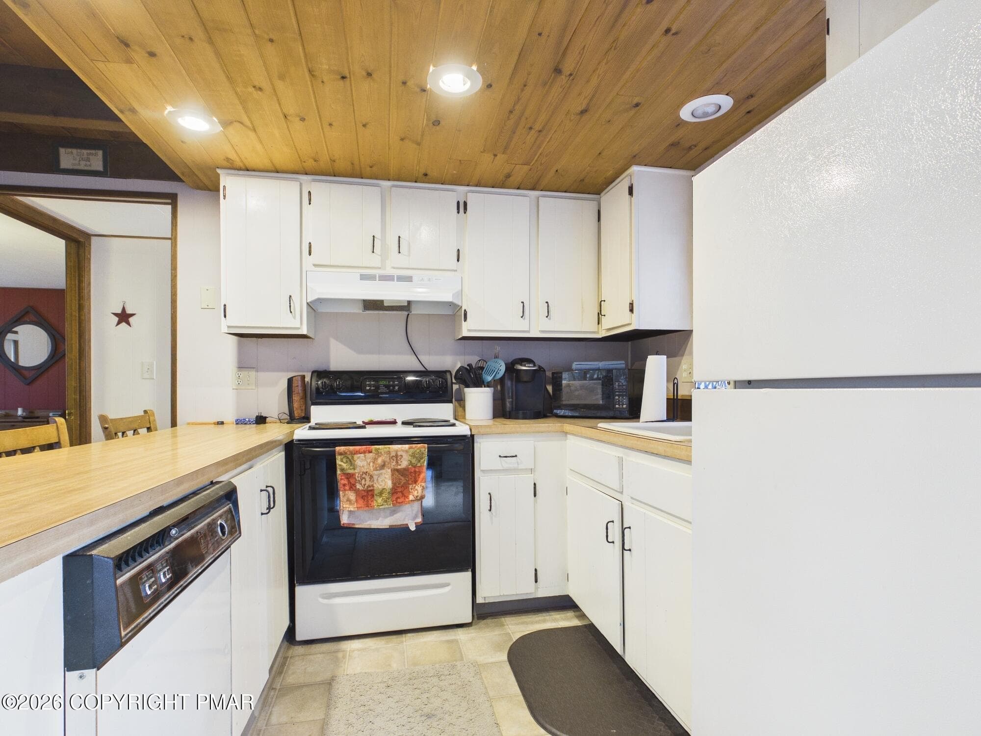 CAM06255G6-PR0010-STILL016 - 222 Paxinos Drive, Pocono Lake, PA 18347, Pocono Lake