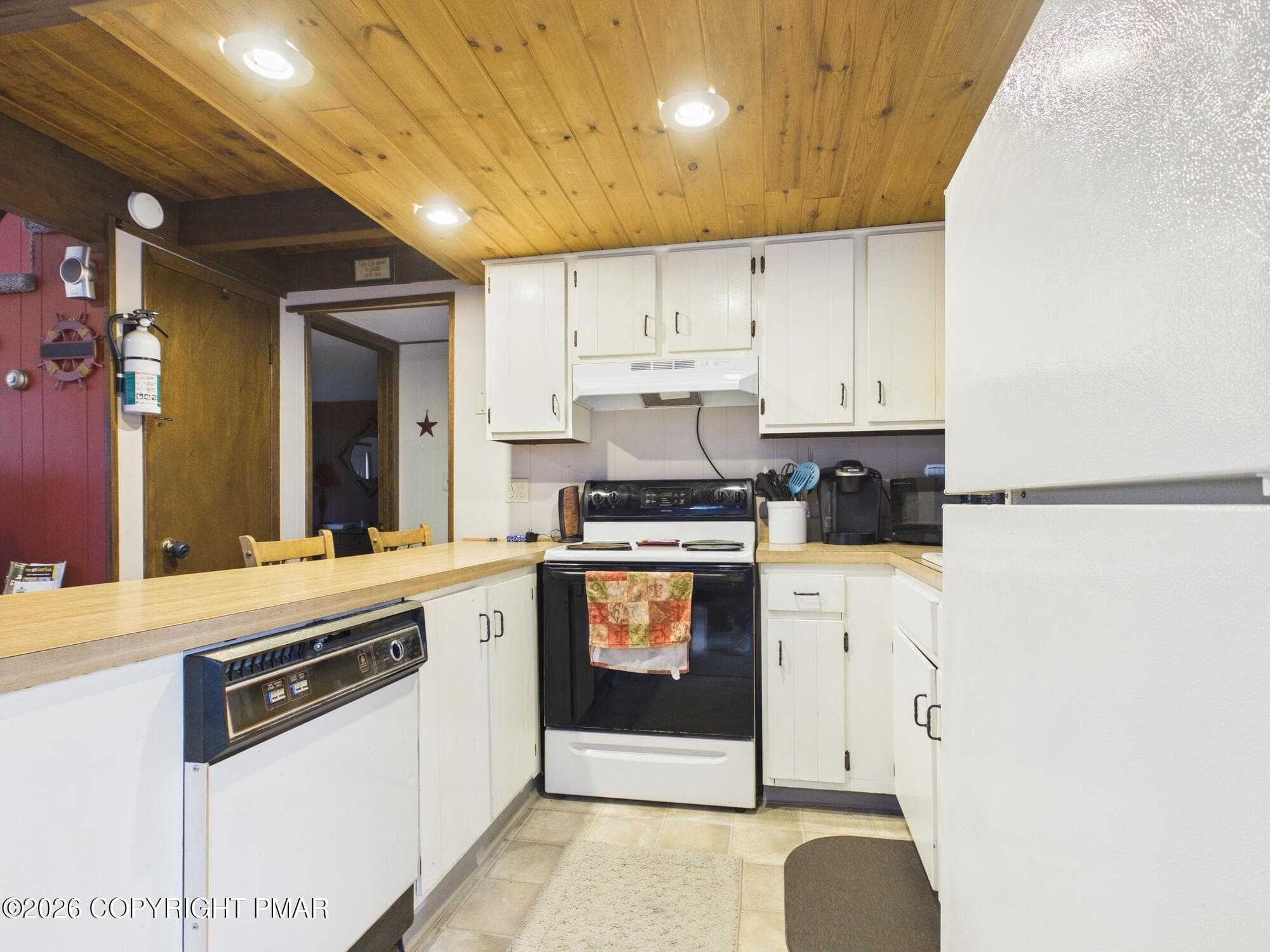 CAM06255G6-PR0010-STILL041 - 222 Paxinos Drive, Pocono Lake, PA 18347, Pocono Lake