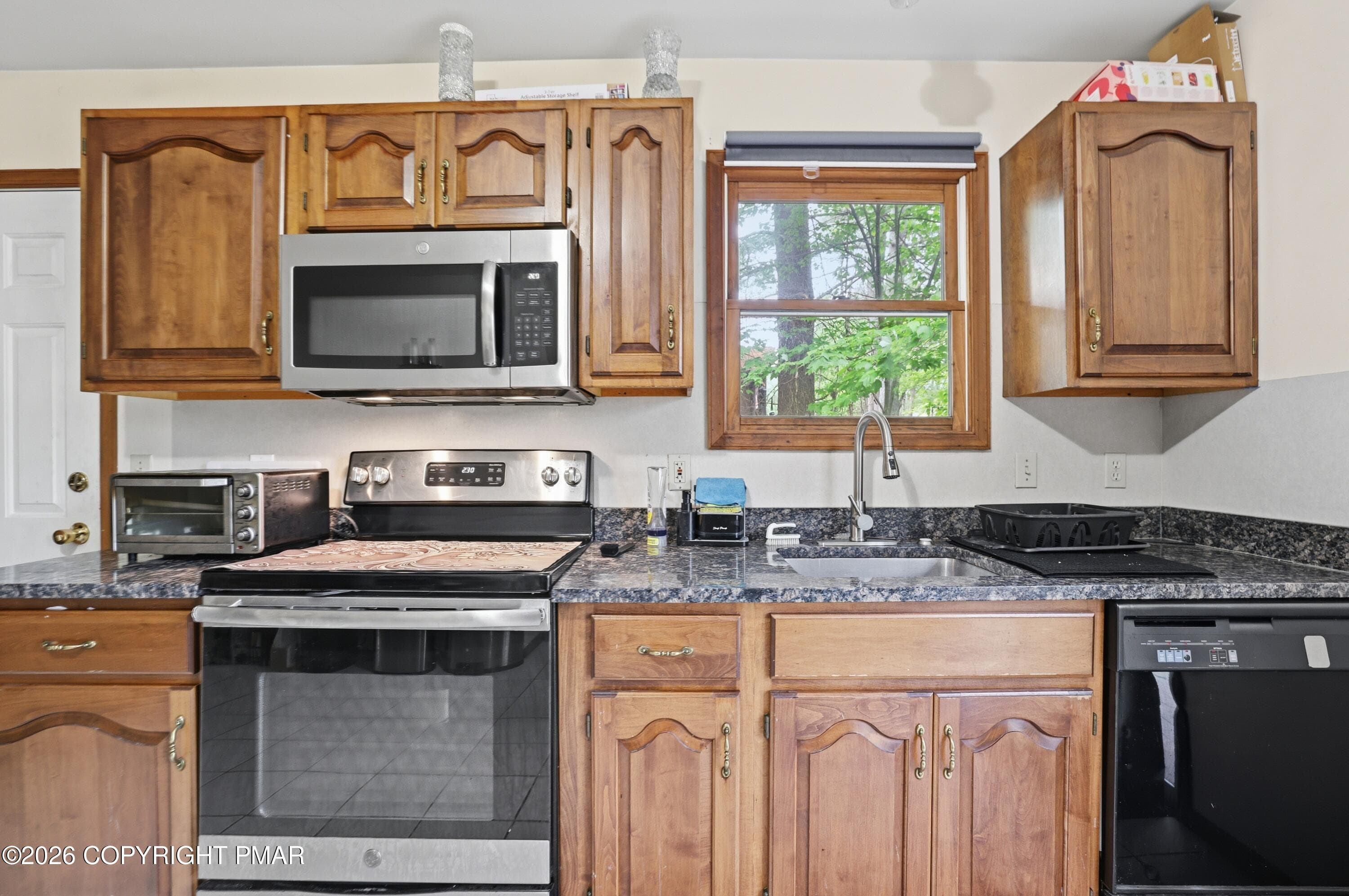 Kitchen - 2327 Woodcrest Drive, East Stroudsburg, PA 18302, East Stroudsburg