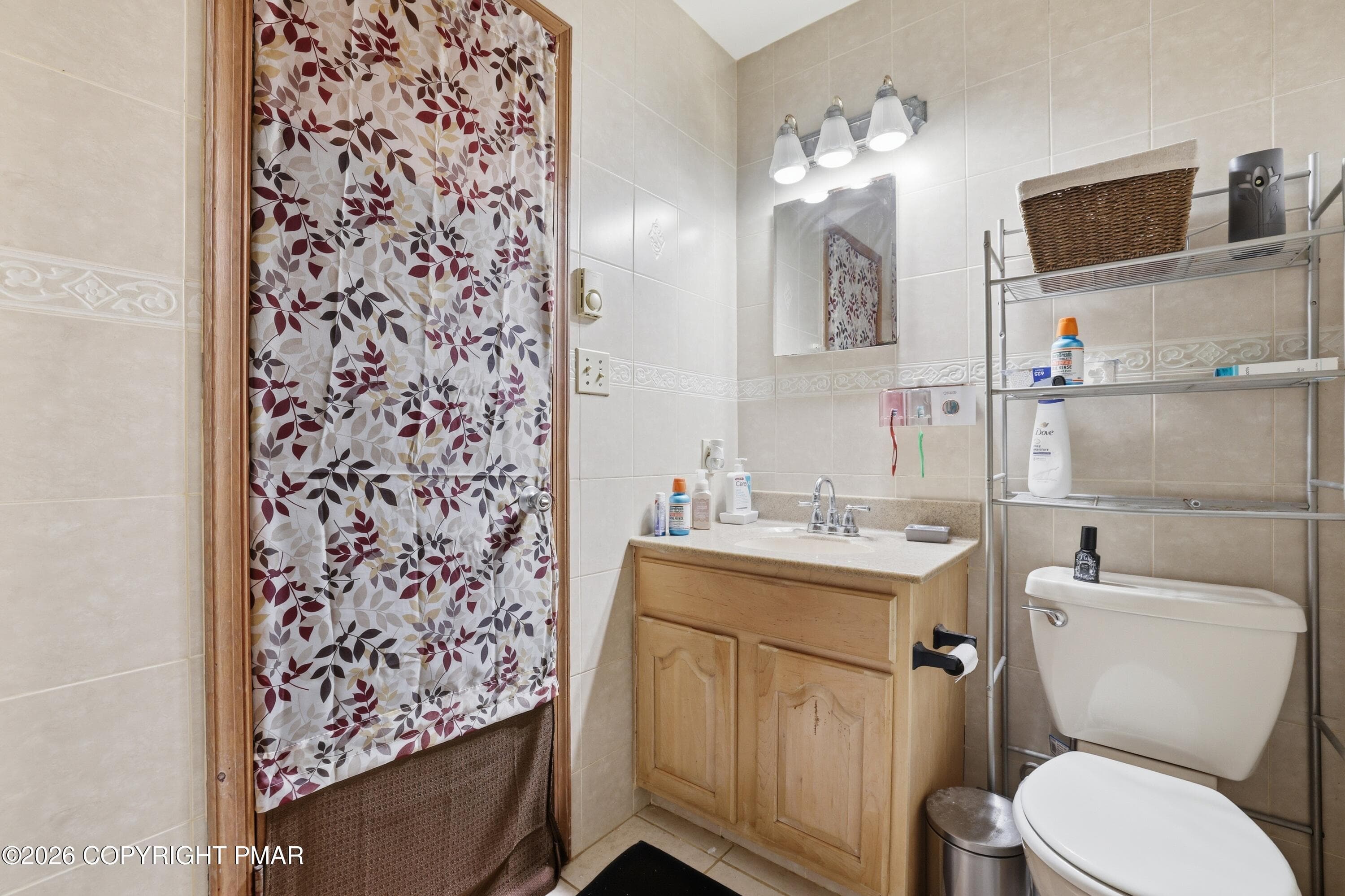 Primary Bathroom Suite - 2327 Woodcrest Drive, East Stroudsburg, PA 18302, East Stroudsburg