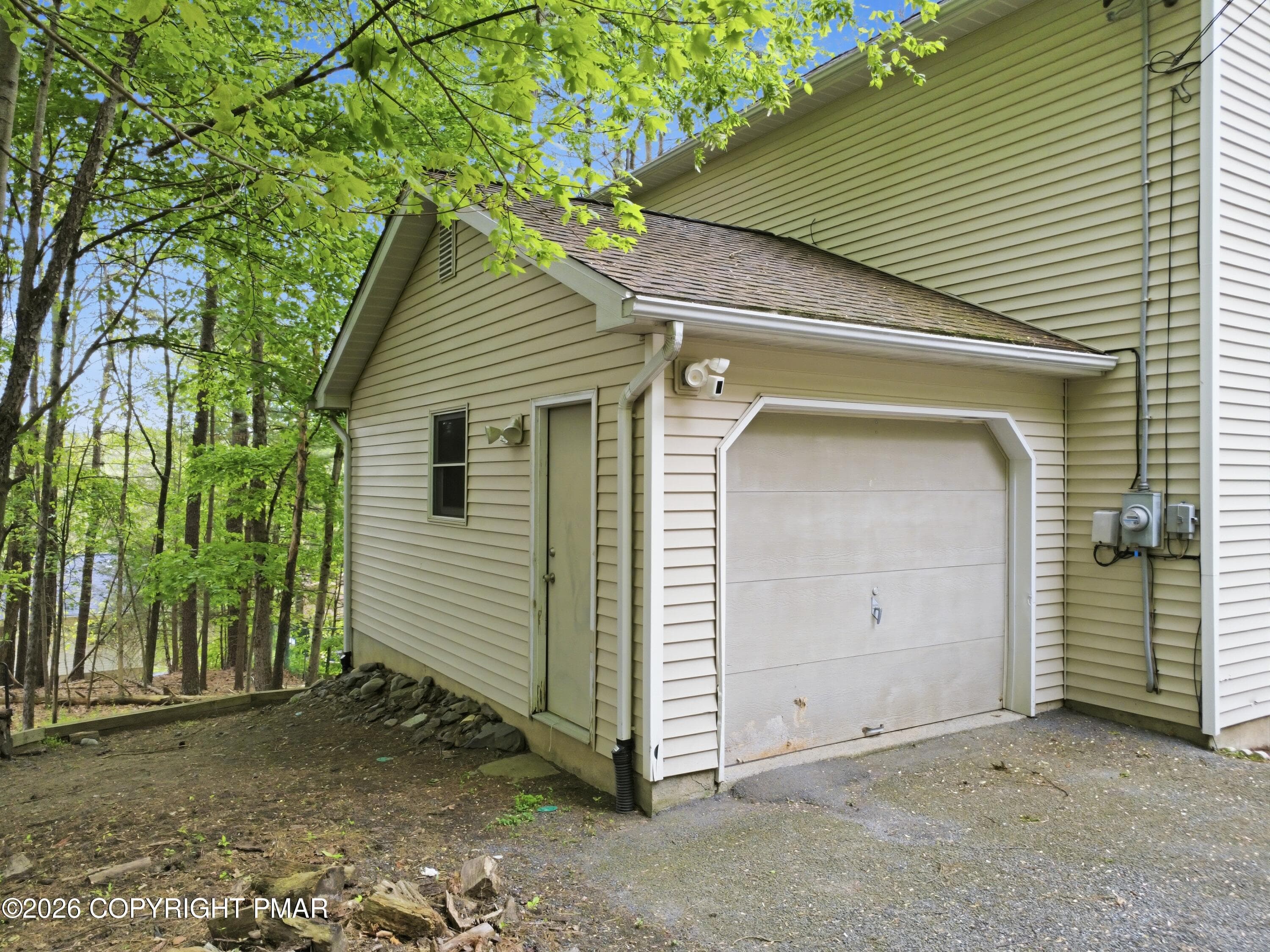 076-090_Photo May 13 2026, 3 19 45 PM - 2327 Woodcrest Drive, East Stroudsburg, PA 18302, East Stroudsburg